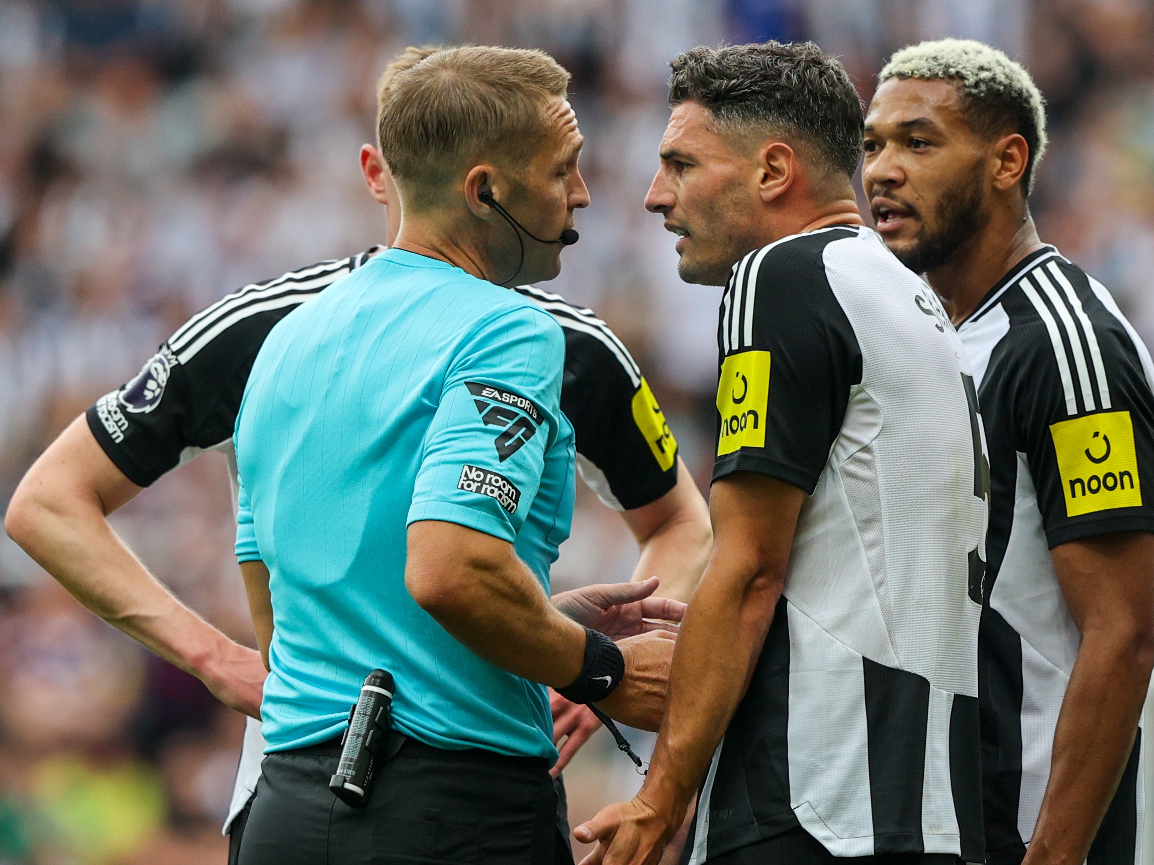 Craig Pawson (West Ham ref)