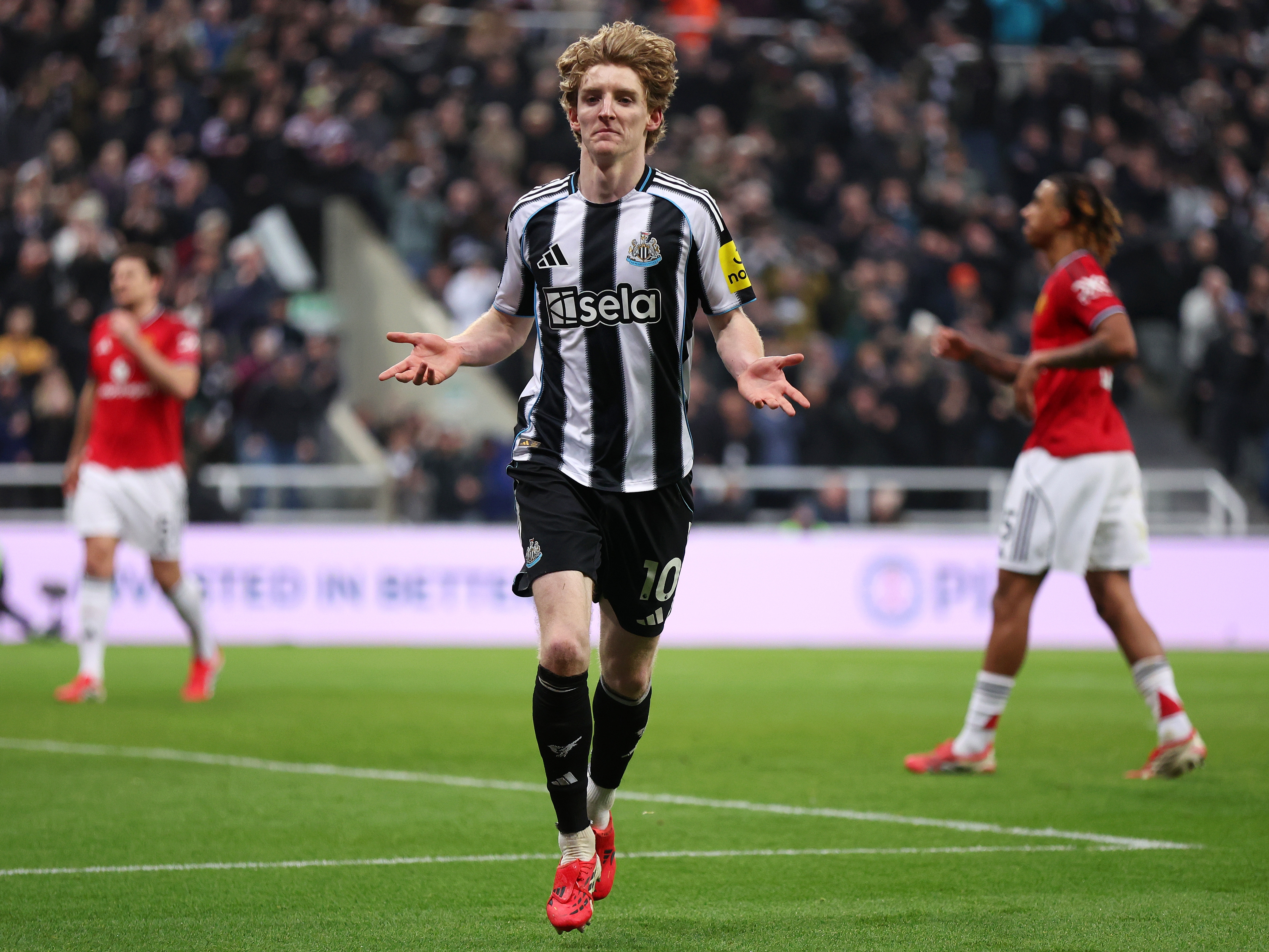 Anthony Gordon (PFA PL Fans' POTM nominee)