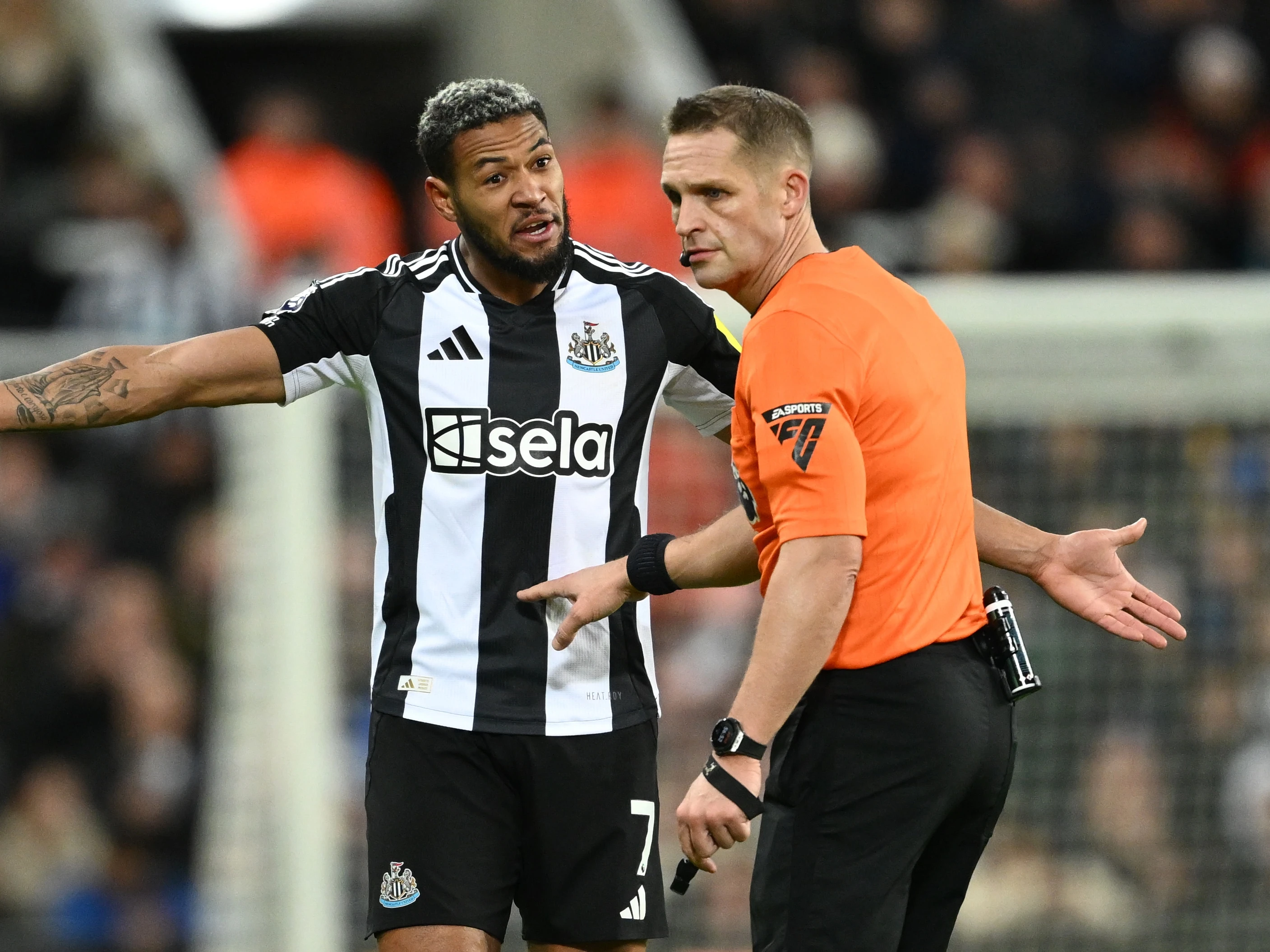 Craig Pawson (Villa ref)