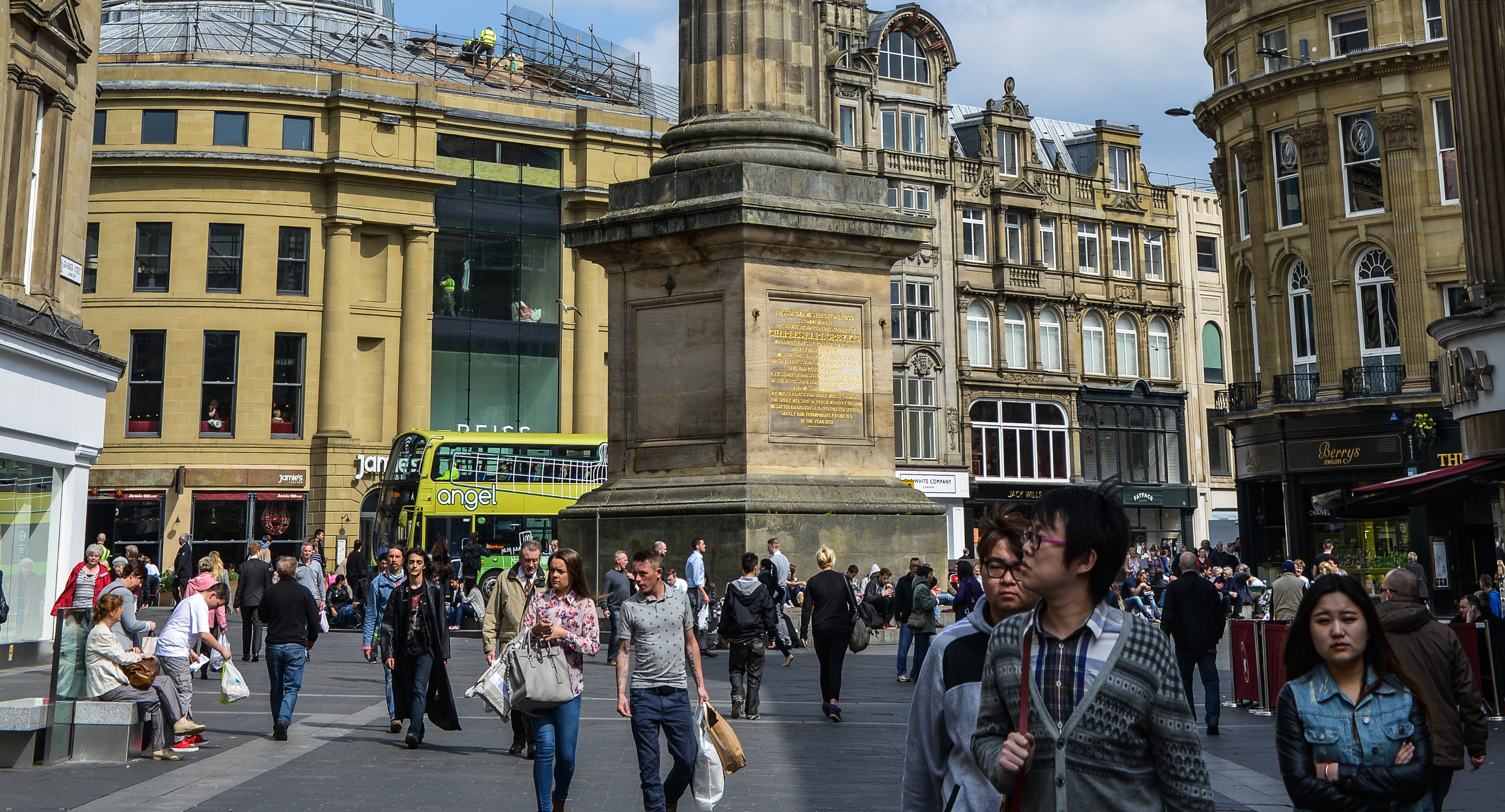 20180803-monument-bus