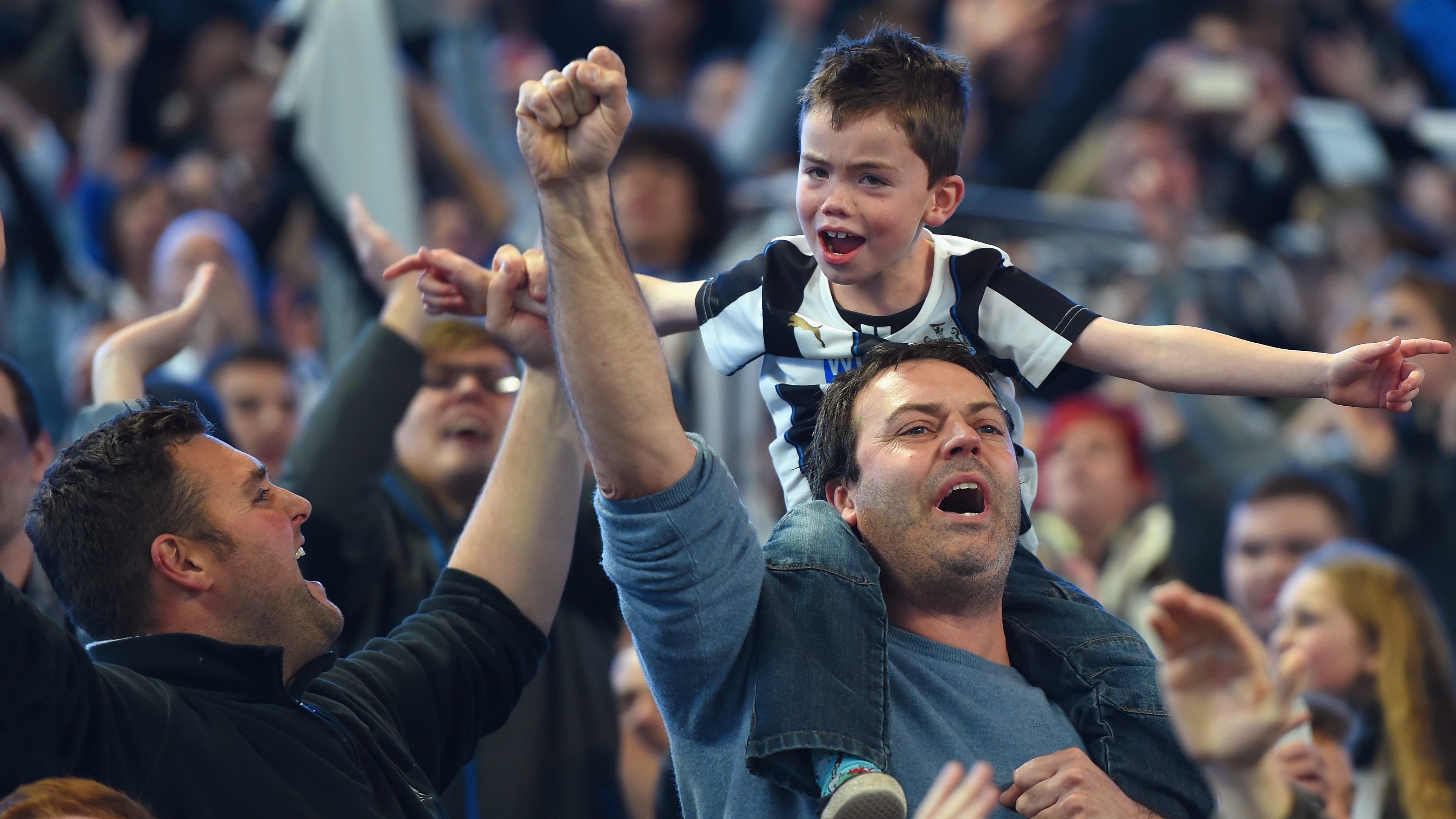 fans-father-and-son