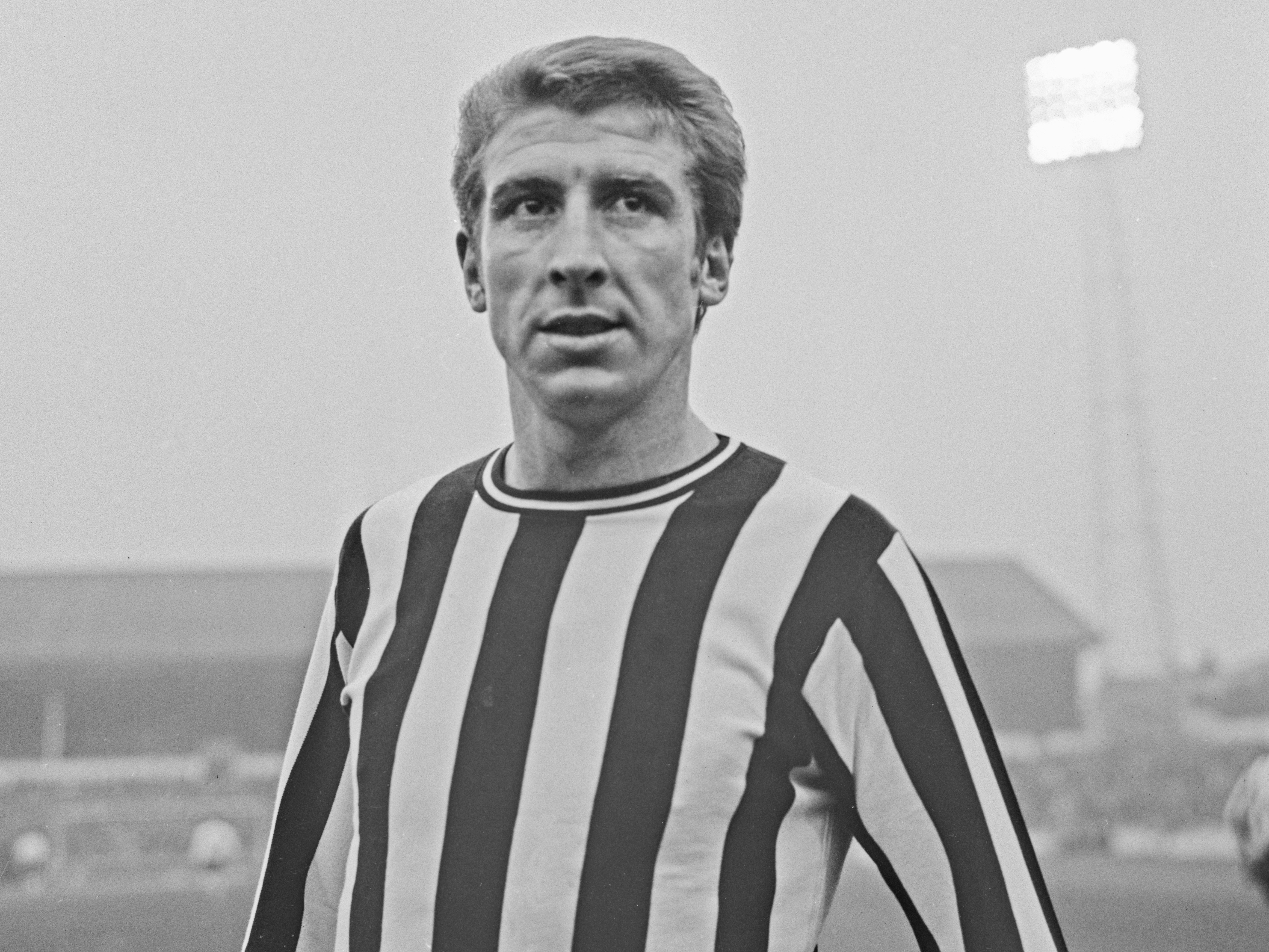 Wyn Davies 1942-2025