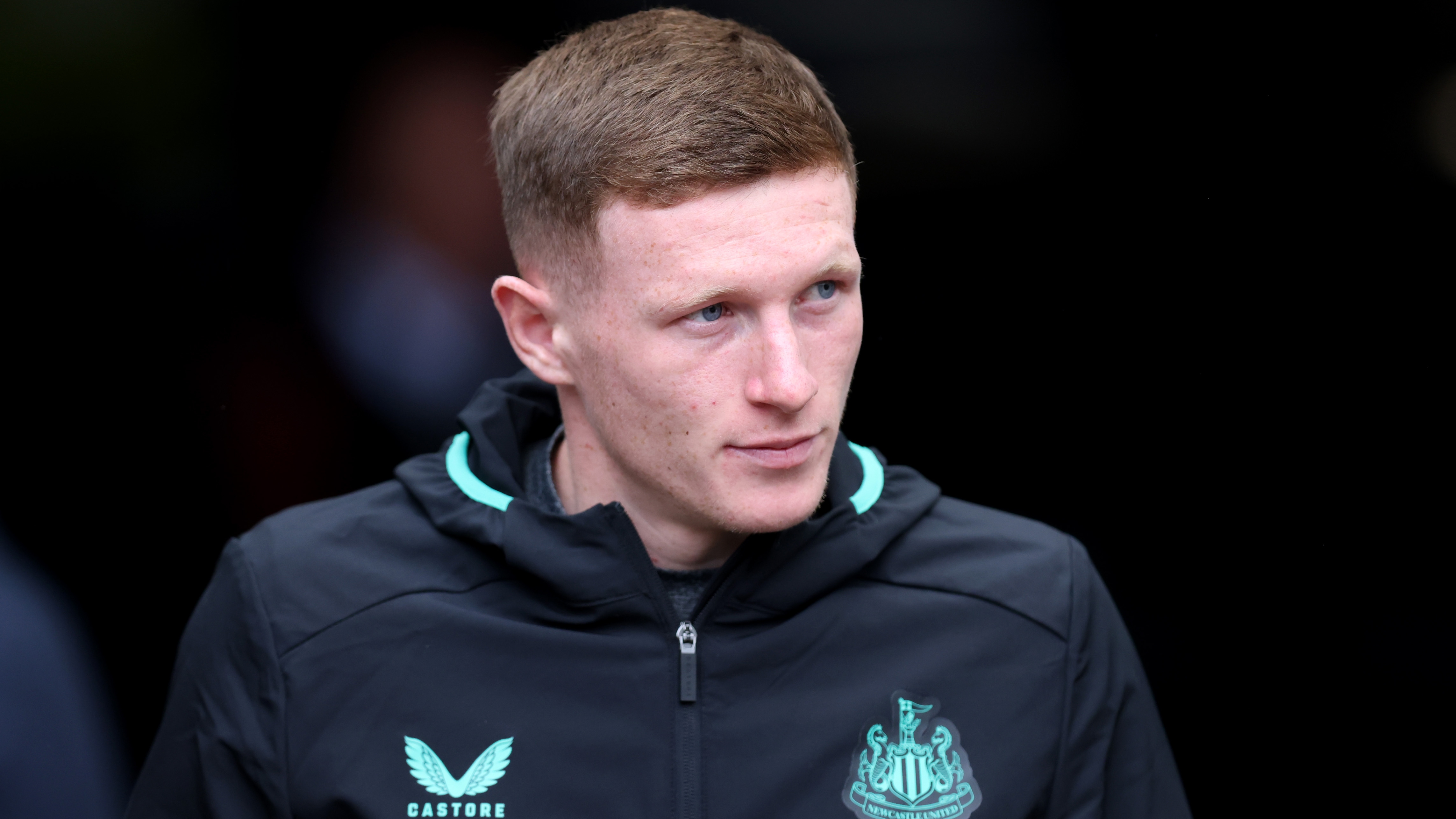 harvey-barnes-arrives-brentford