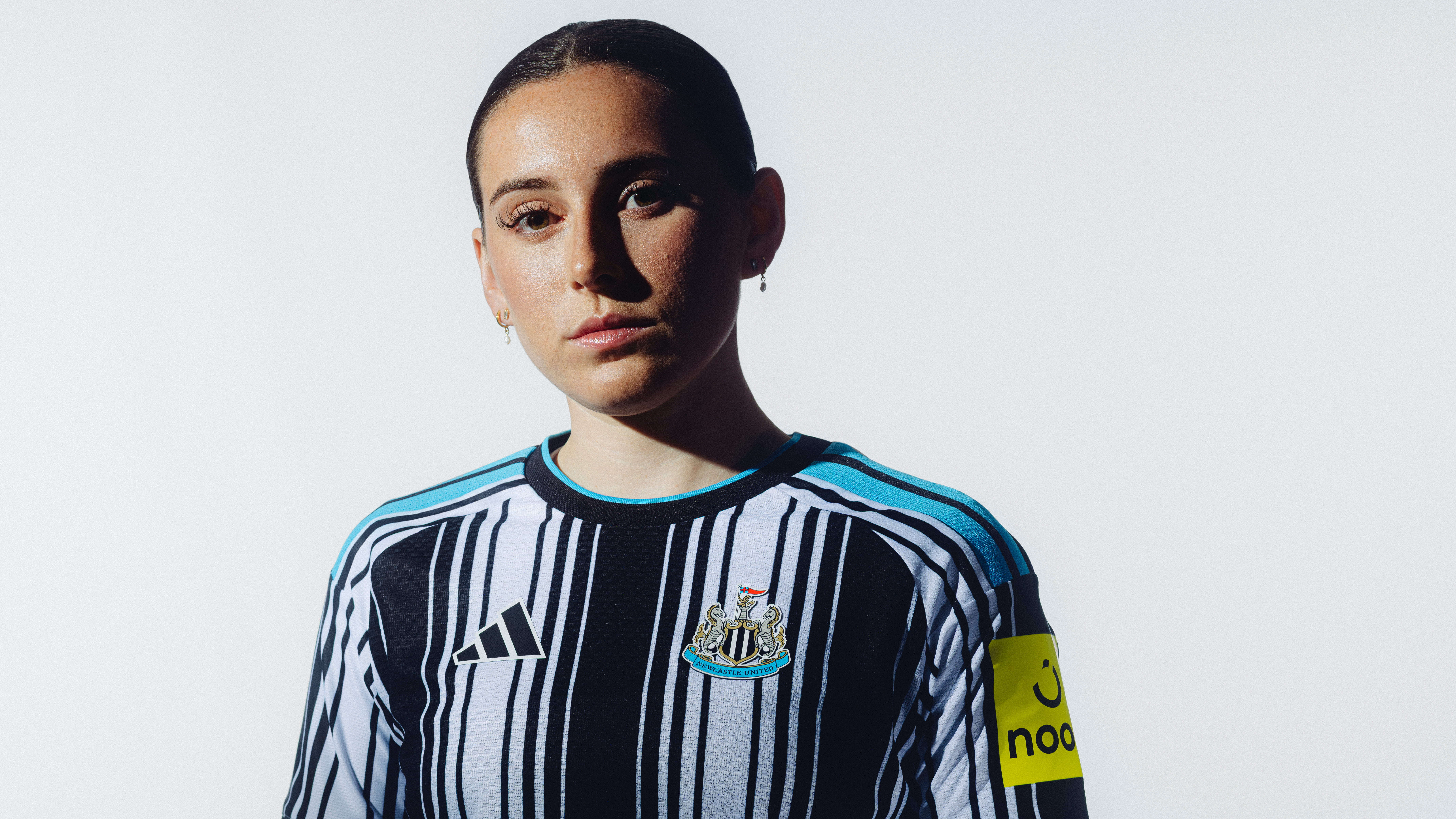 FW26 NUFC HOME CHARLOTTE 00035 16x9 RGB-2 Image
