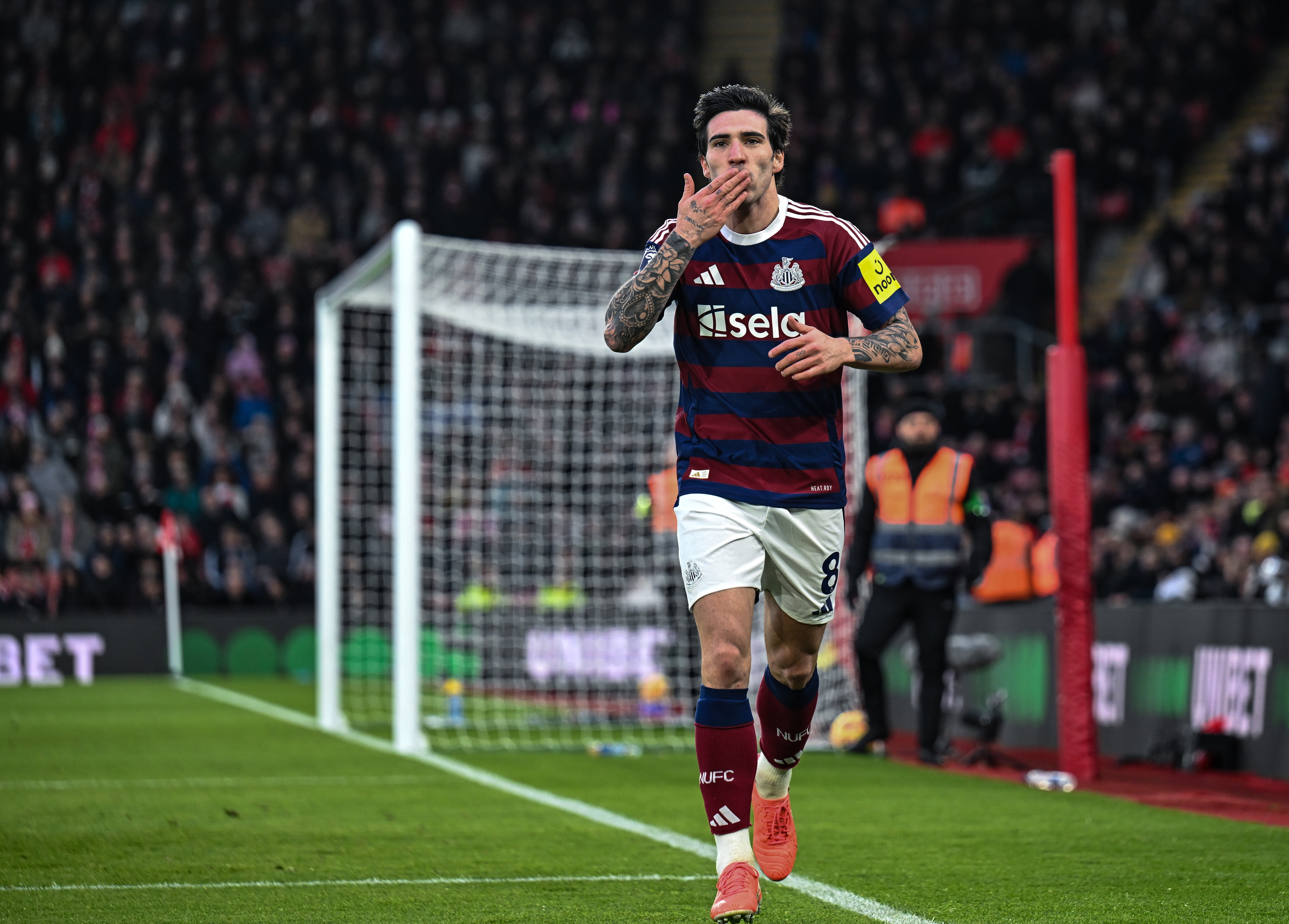 Tonali Southampton Celebration