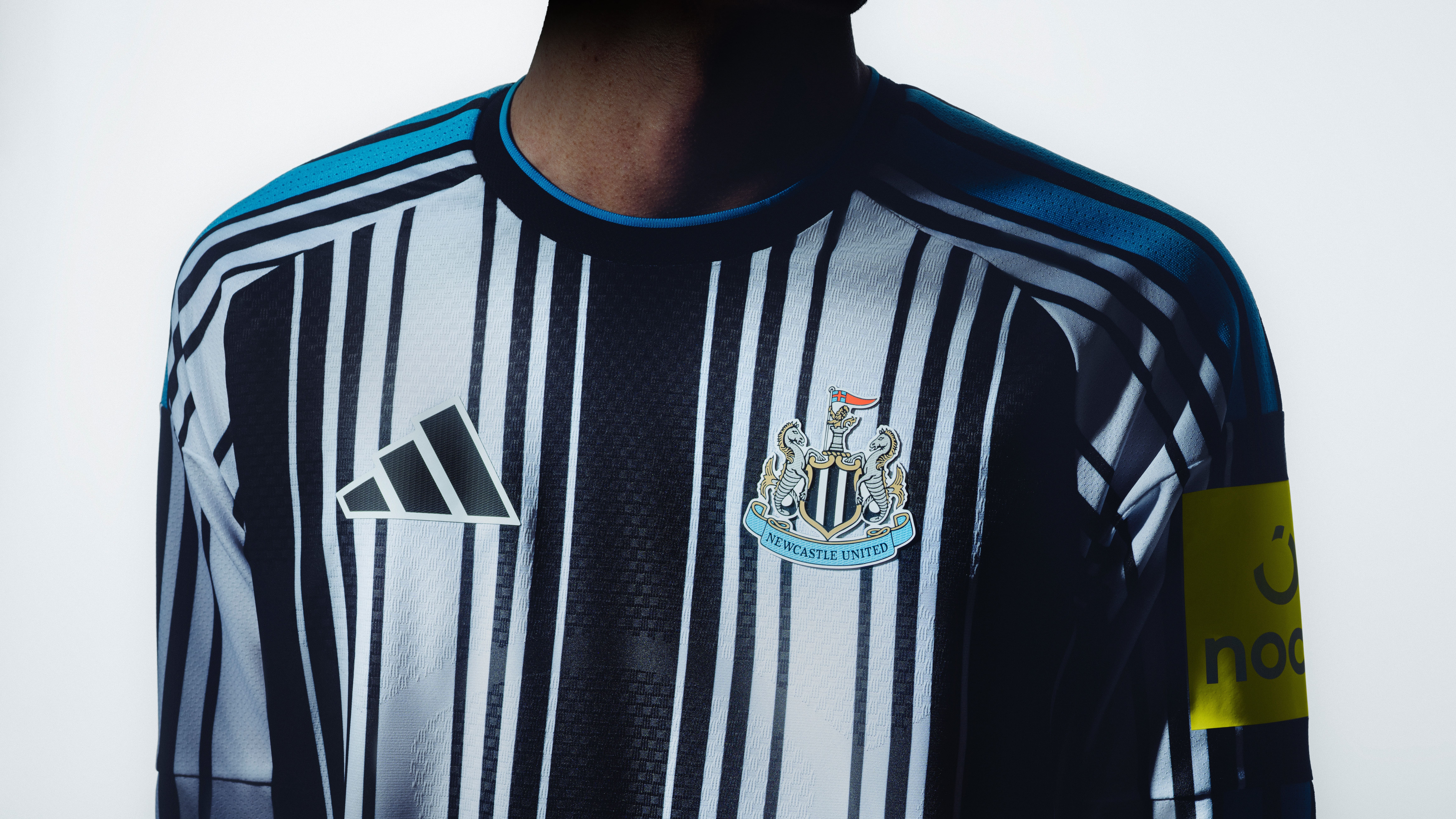 FW26 NUFC HOME PRODUCT 00013 16X9 RGB-2-2 Image