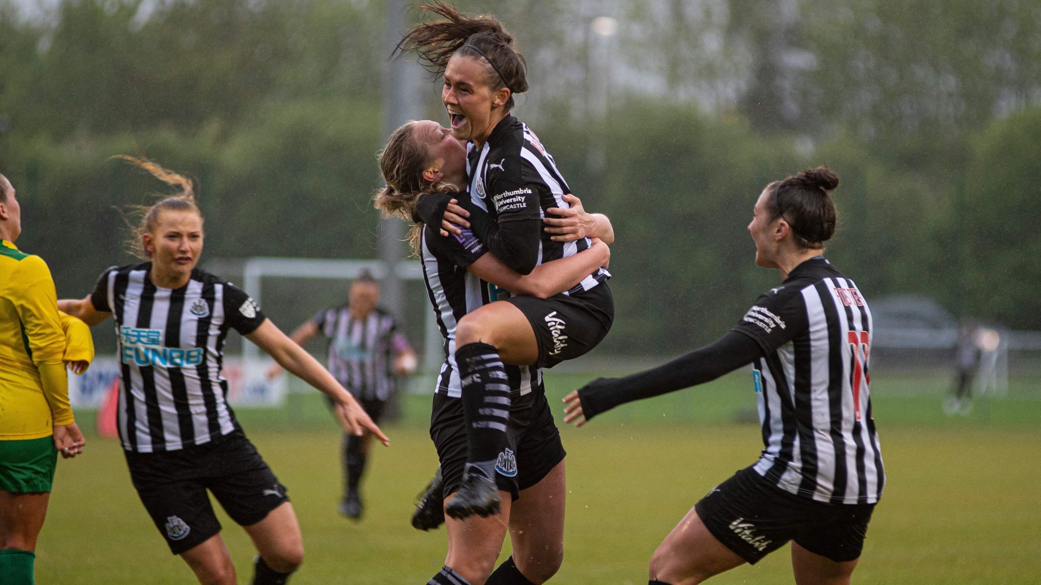 megan-mckenzie-georgia-gibson-celebrate-wallsend