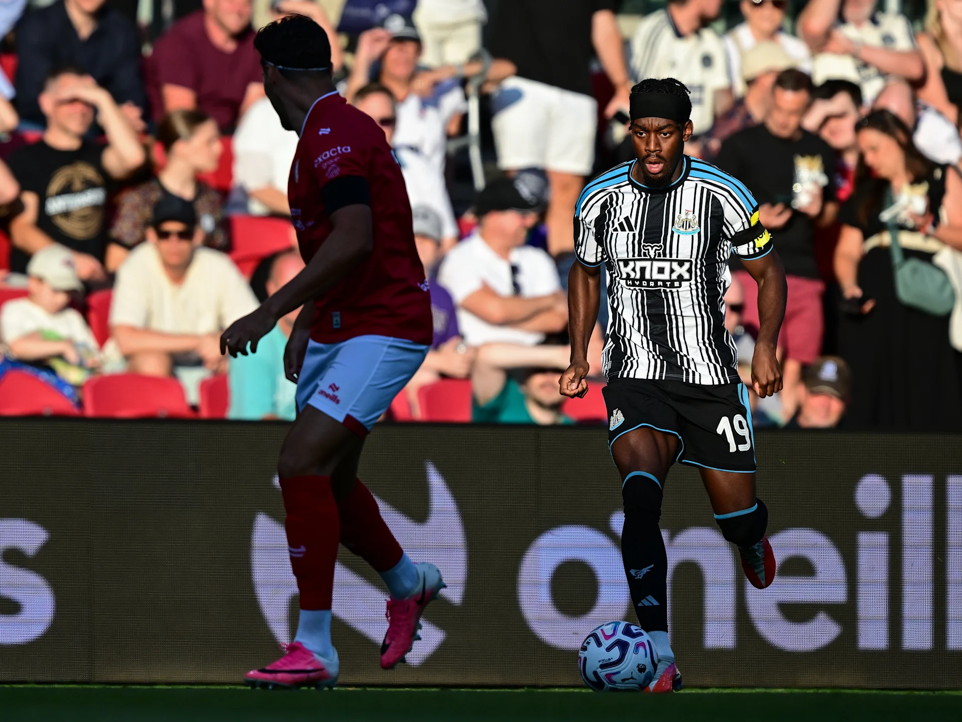 Prediksi skor Newcastle vs Liverpool di Premier League 2026/27