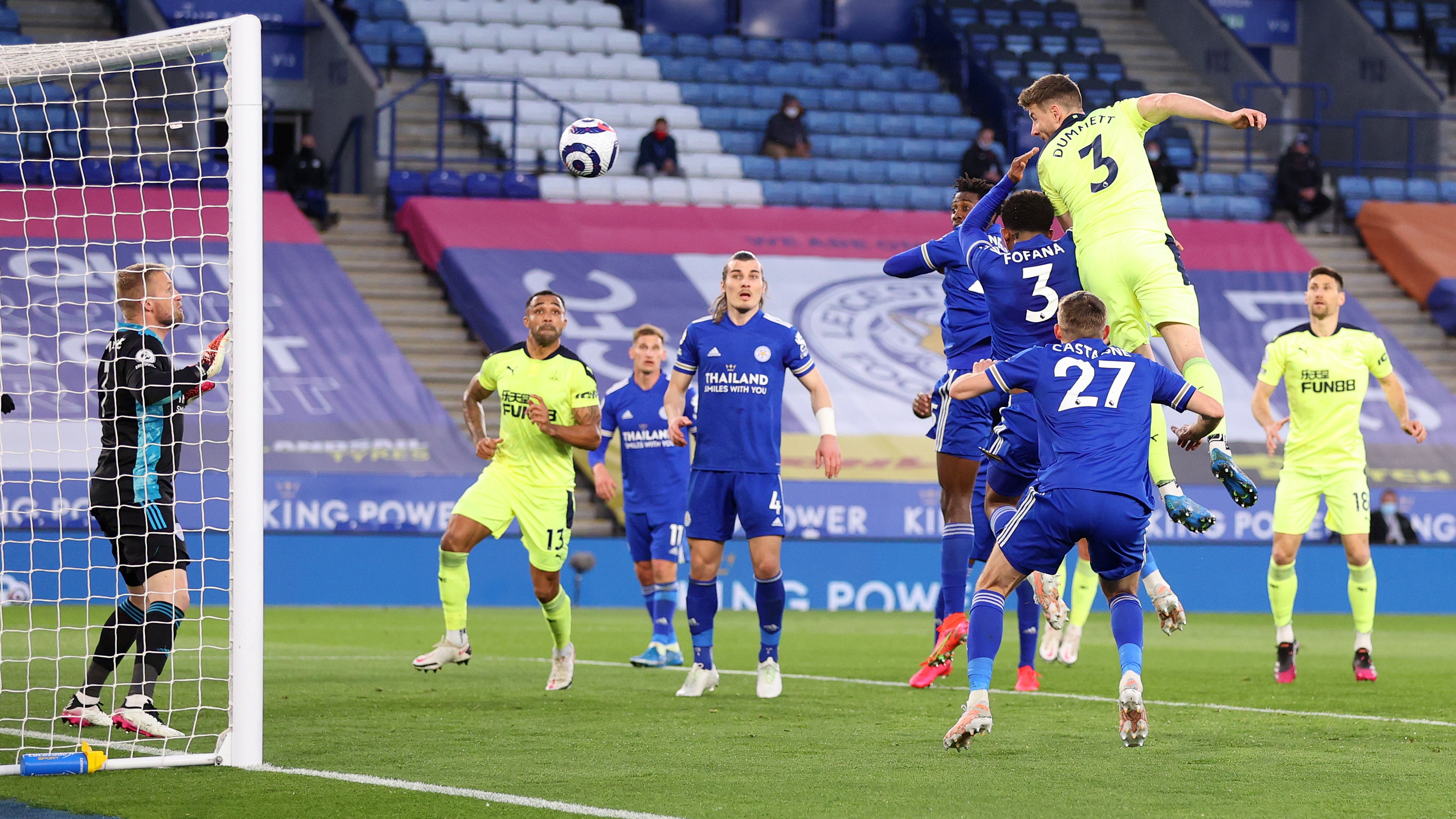 paul-dummett-scores-leicester