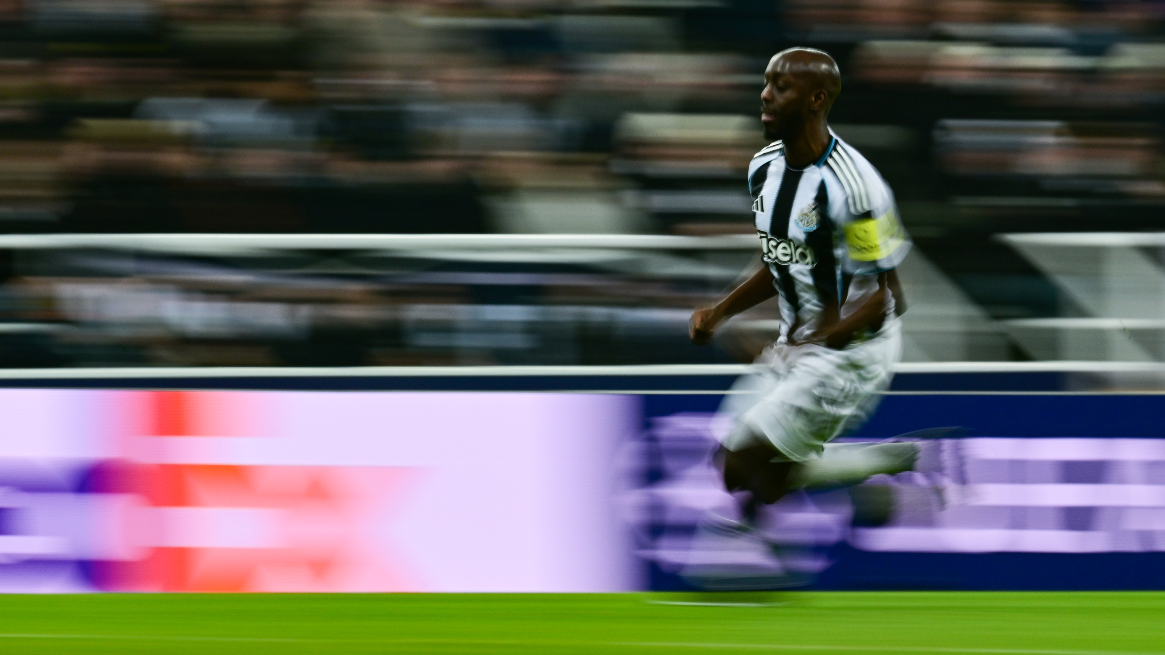 ST1 8596-2951198 Image