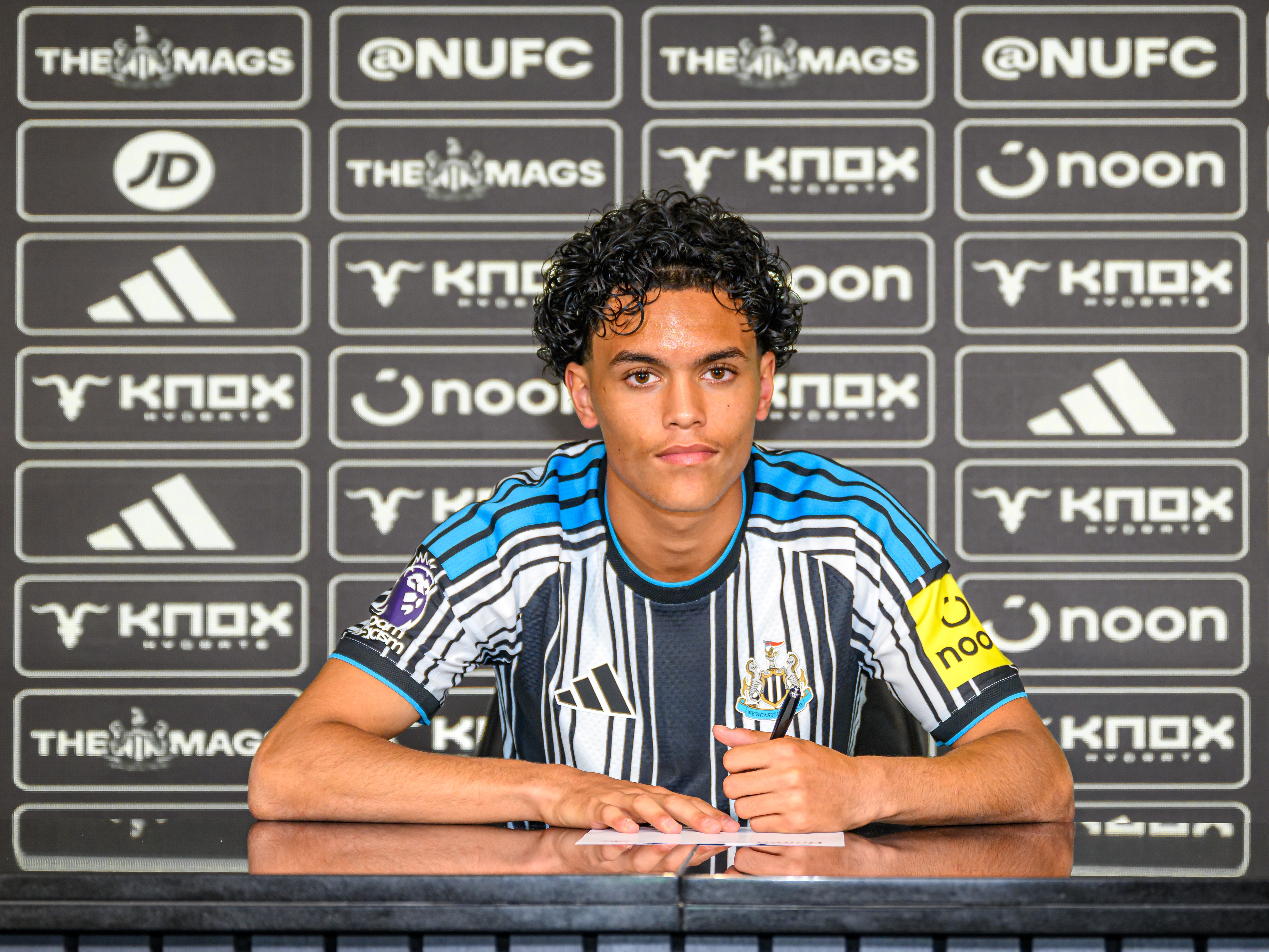 Kyran Thompson first pro deal image