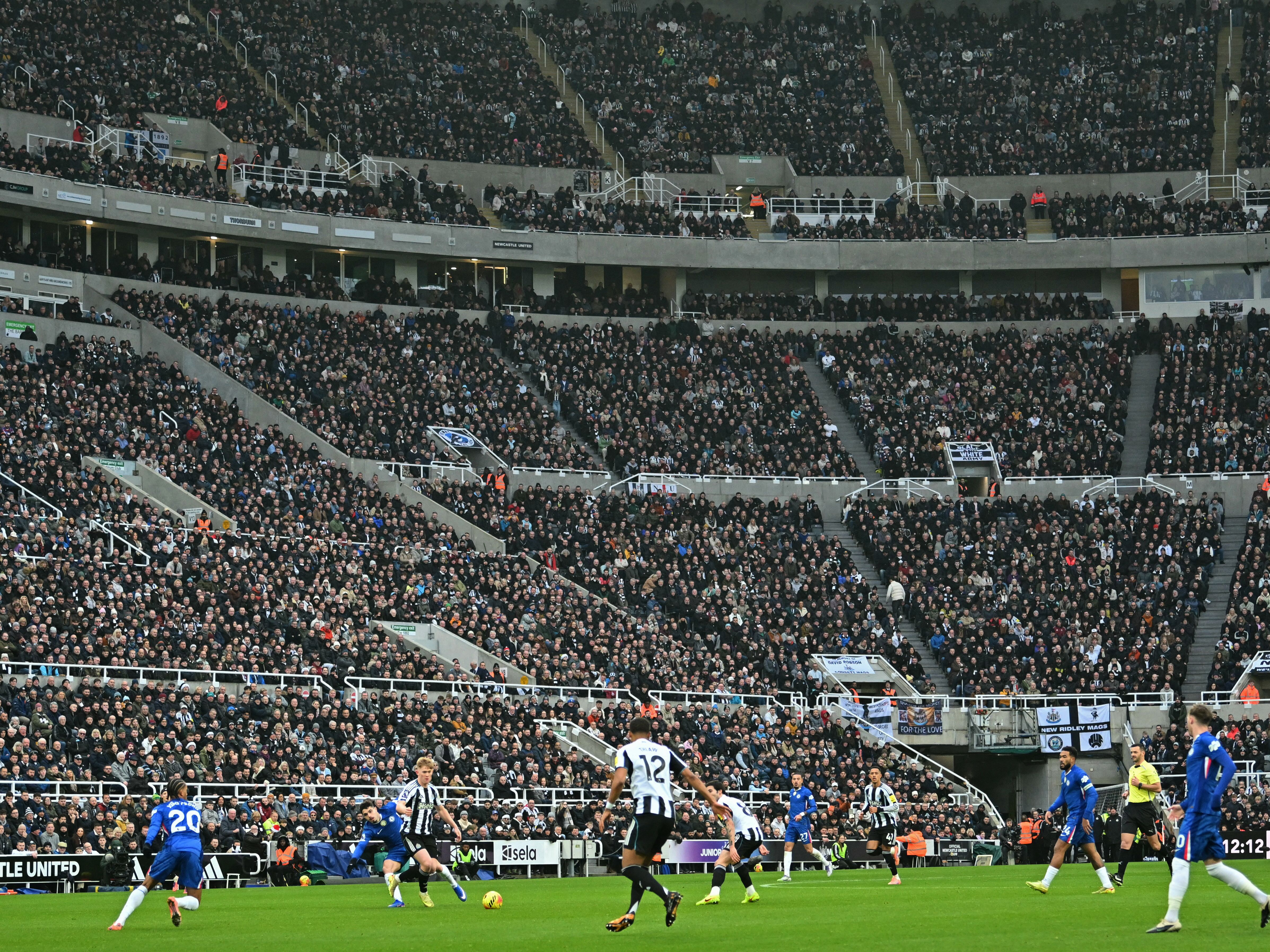 Packed St James Park image