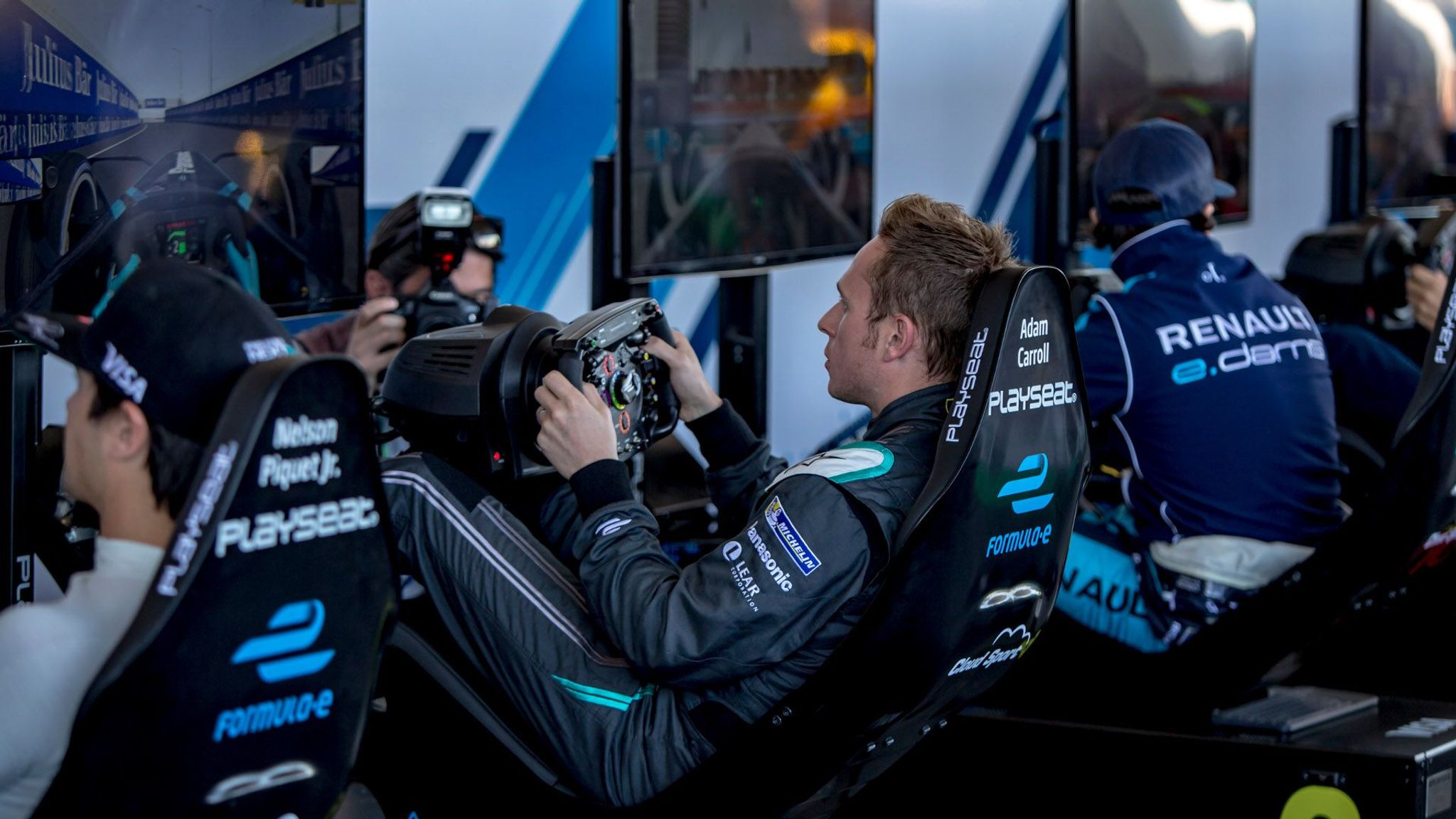Formula E to boost virtual experience with Playseat® sims