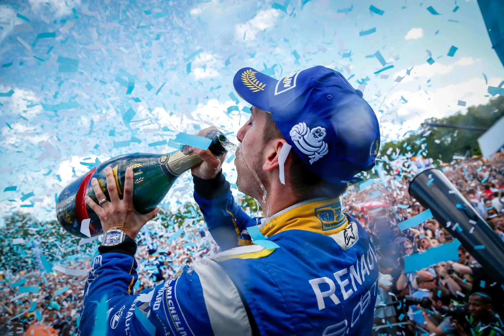 Season 2 history - buemi london 2016 podium