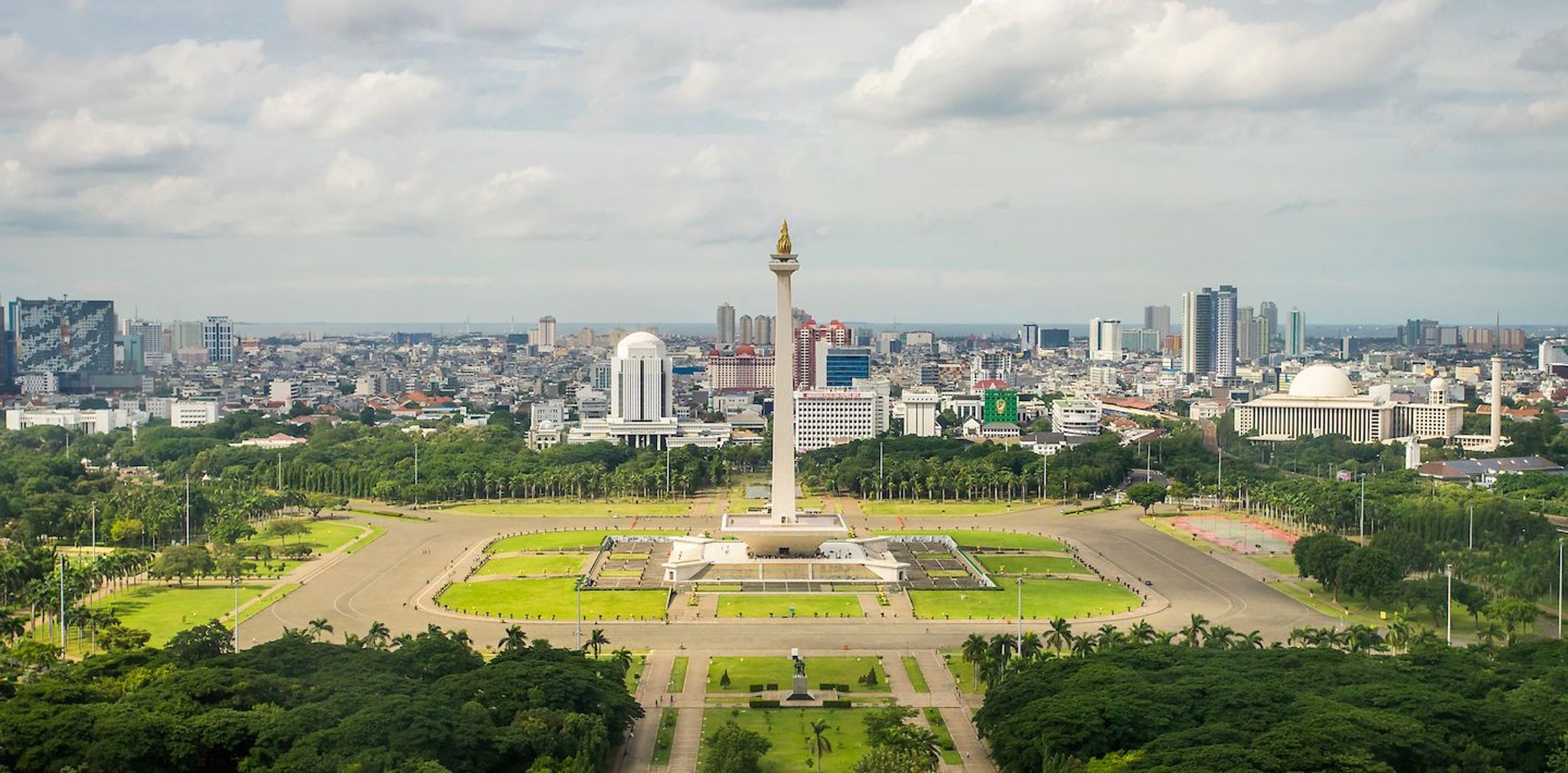 BREAKING: Formula E to race around iconic National Monument in Jakarta, race date revealed