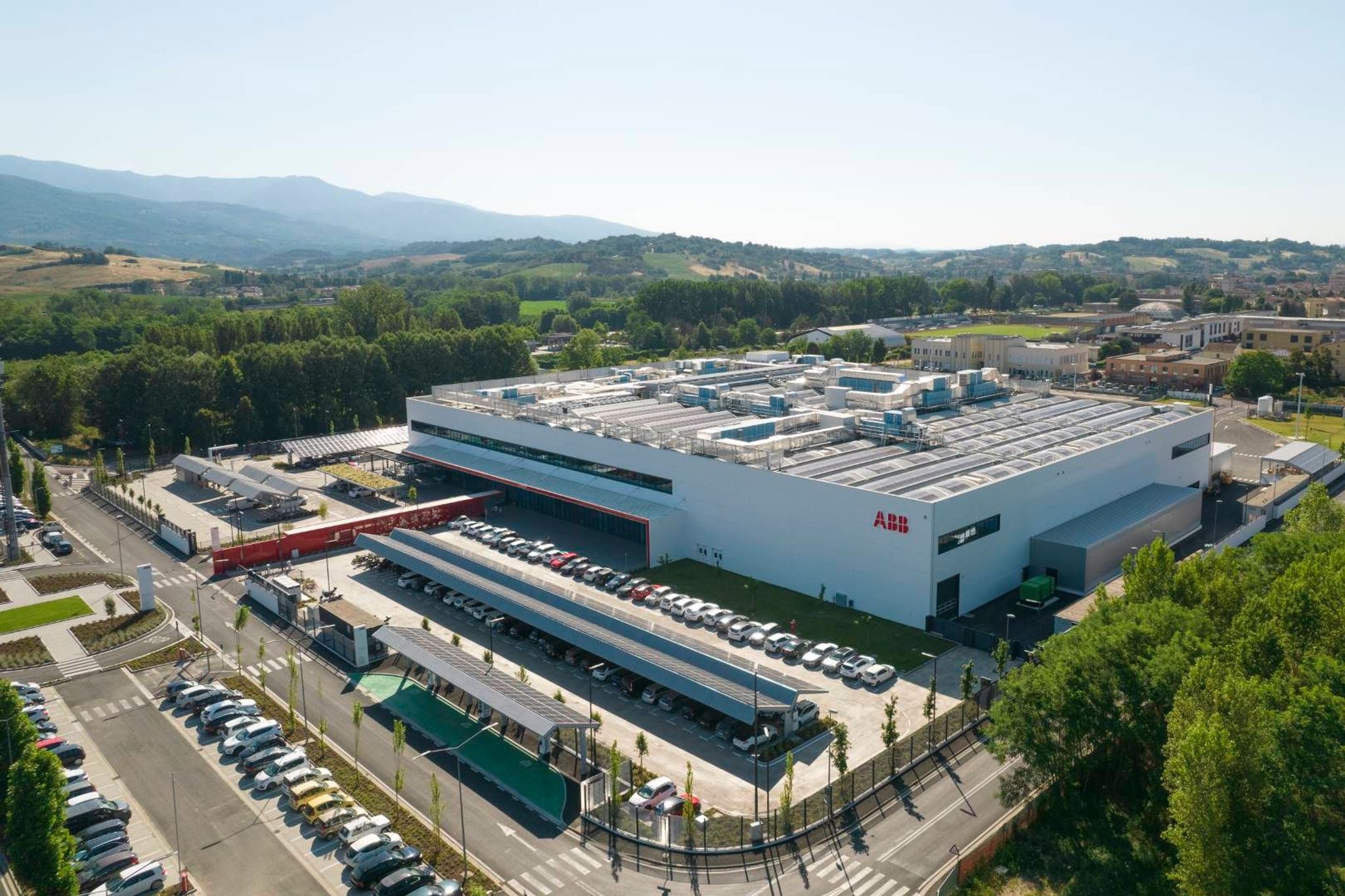 ABB opens largest factory yet, more than doubles fast charger production capacity