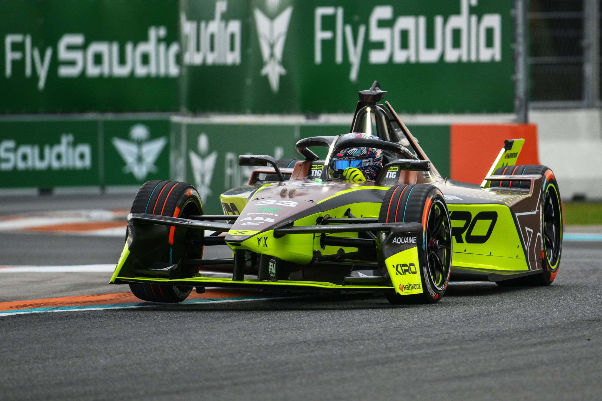FP1 REPORT: Ticktum tops timesheets in first Miami practice