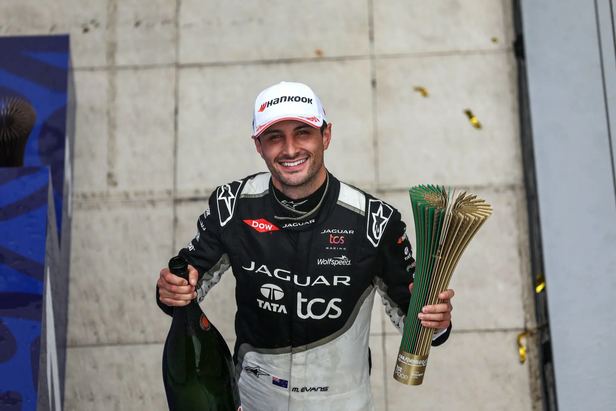 RACE REPORT: Evans secures maiden Shanghai win with last lap magic