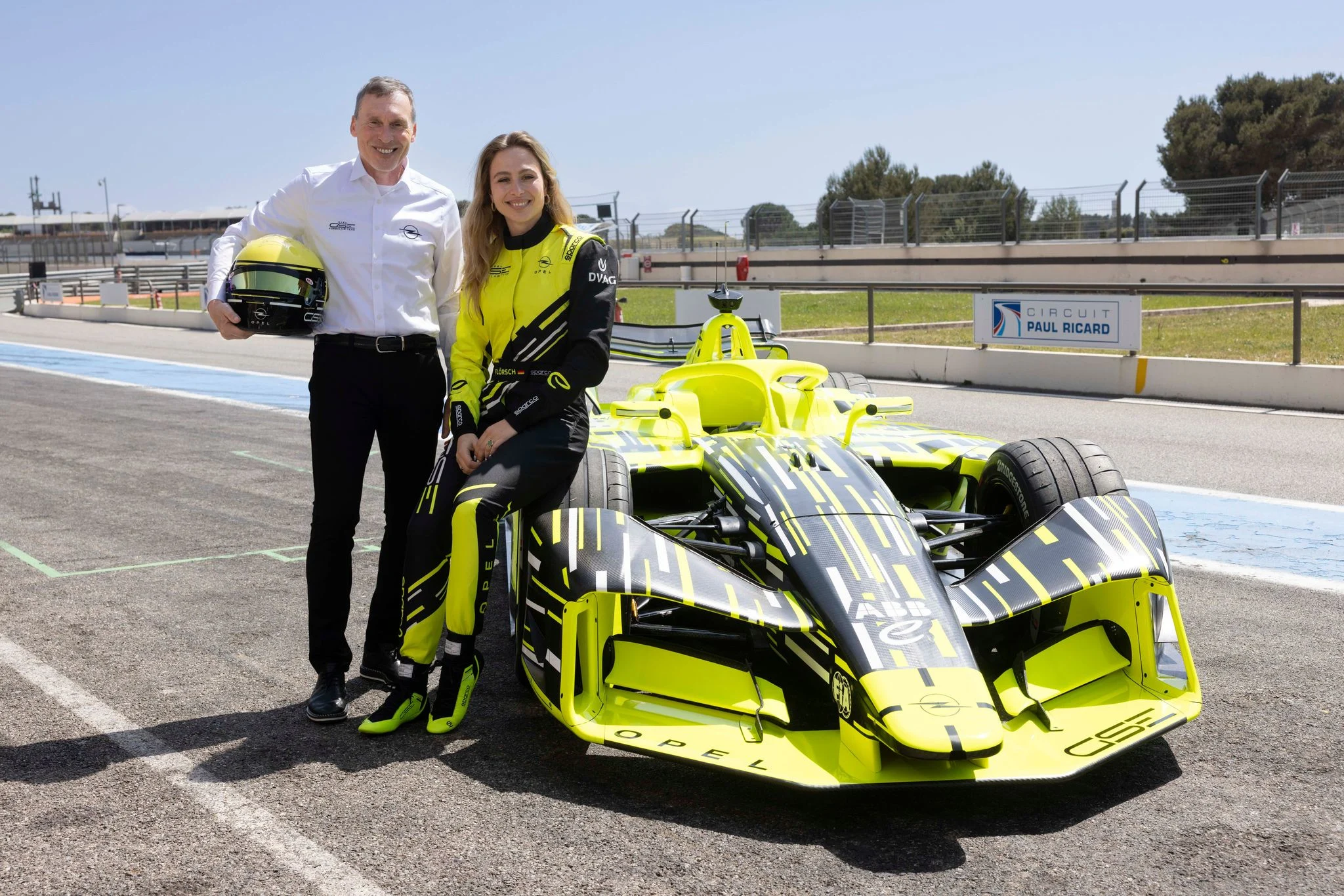Opel presents new GEN4 Formula E prototype at GEN4 Unleashed