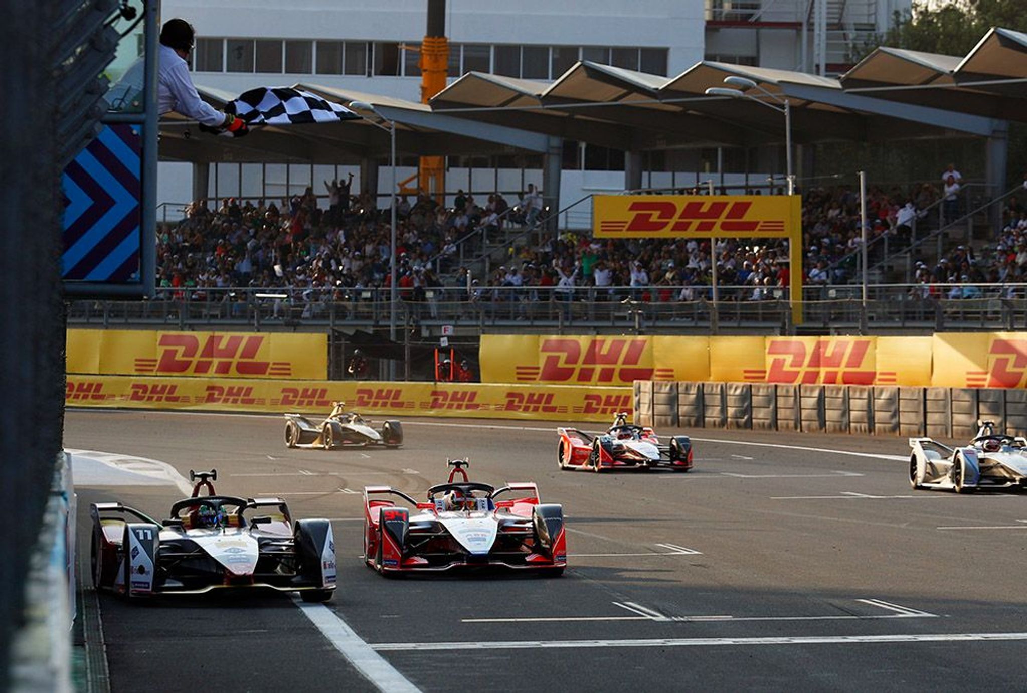 Season 5 history - di grassi beats wehrlein at the line in mexico city [MIGRATED CAPTION CUT OFF AT LIMIT]