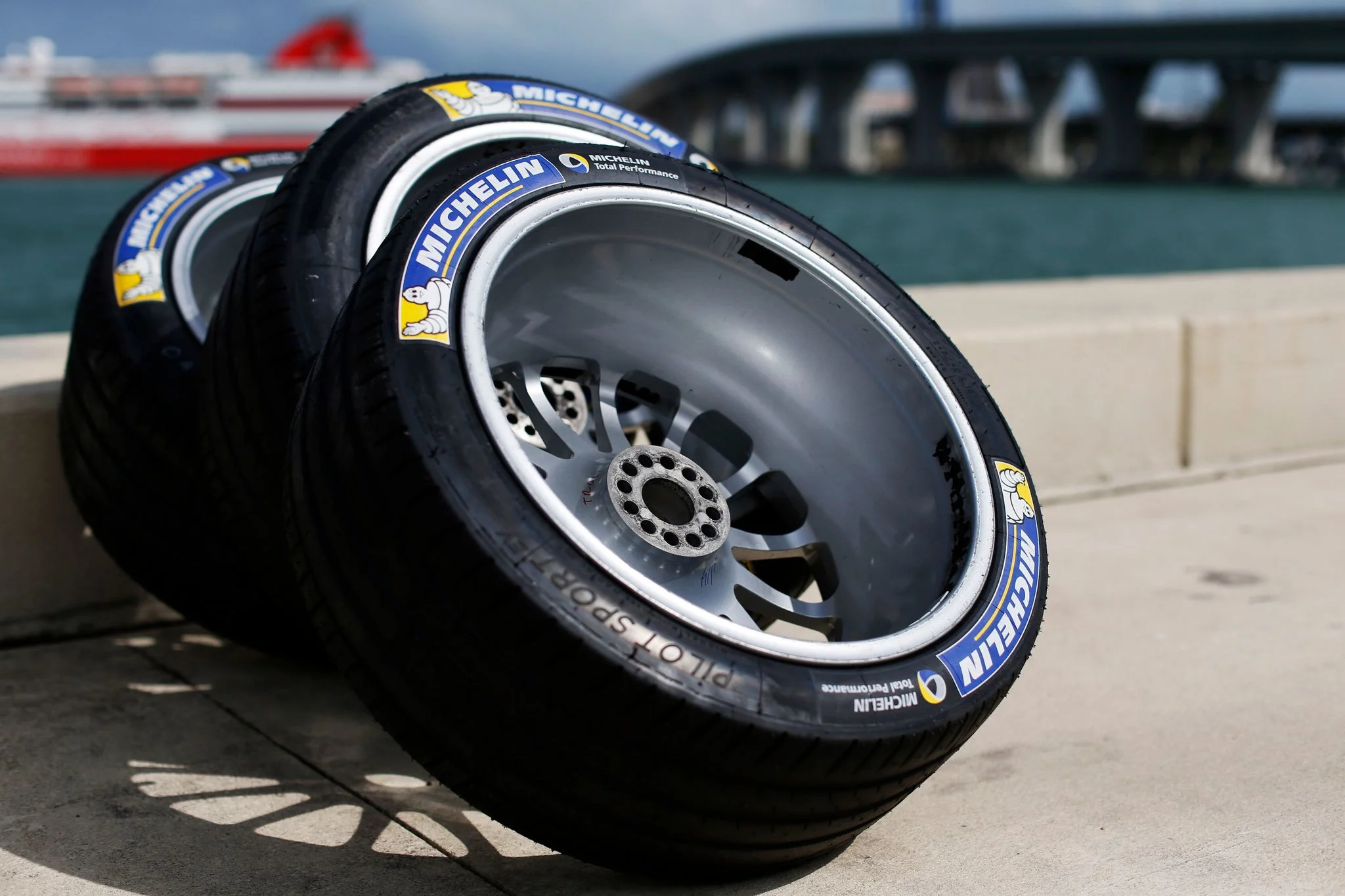 Michelin Pilot Sport EV2 tyre awarded for innovation