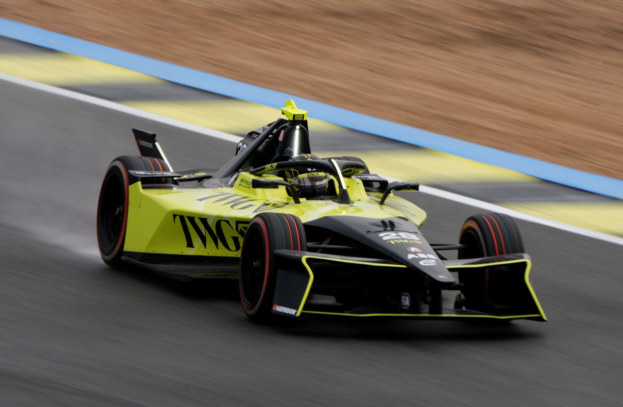 FP2 REPORT: Drugovich quickest across wet Madrid practice