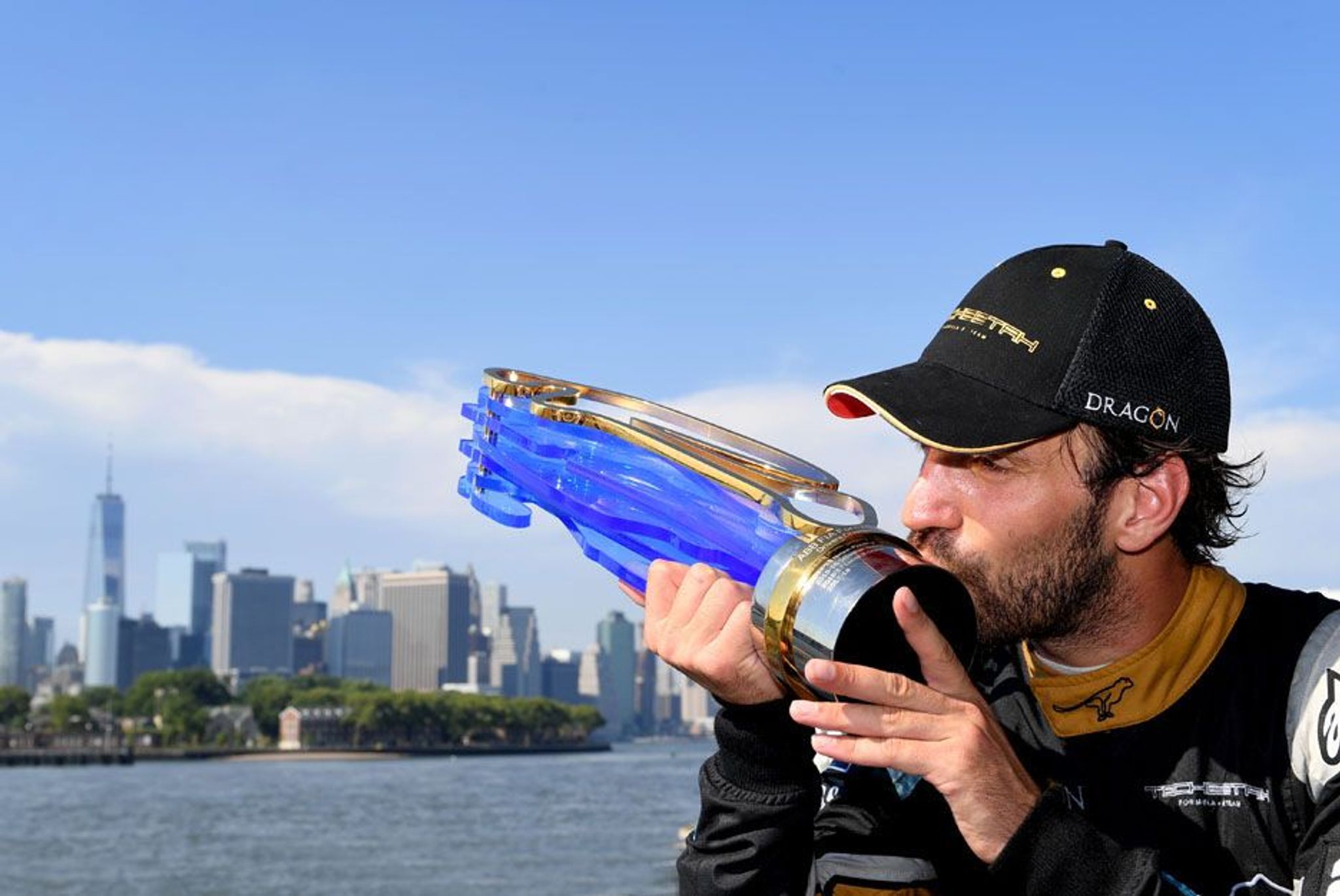 Season 4 history - JEV season 4 champion [MIGRATED CAPTION CUT OFF AT LIMIT]