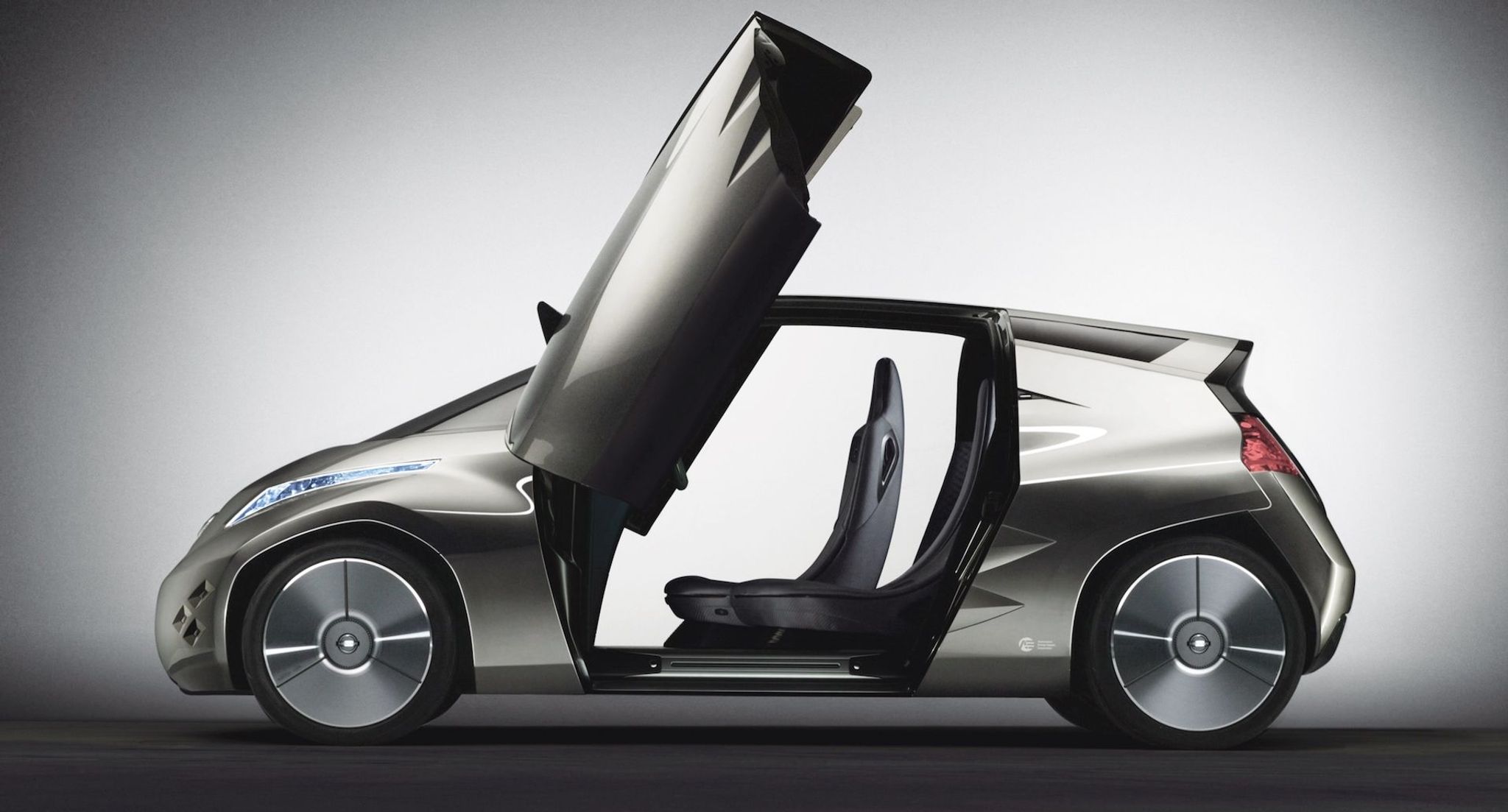 70 years of electric Nissans in 7 cars