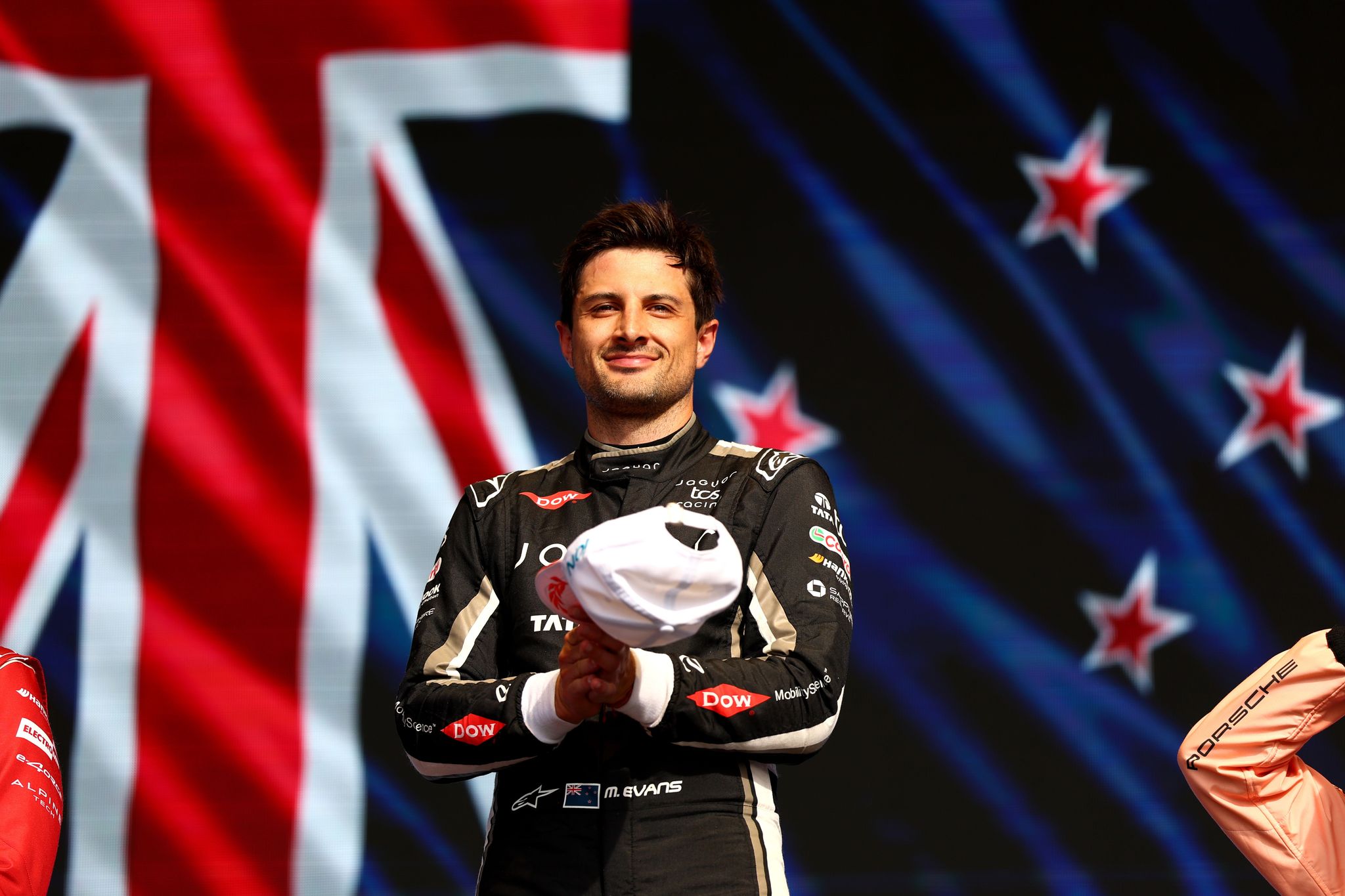 Evans shares ABB Engineered to Outrun spoils with Dennis in Berlin