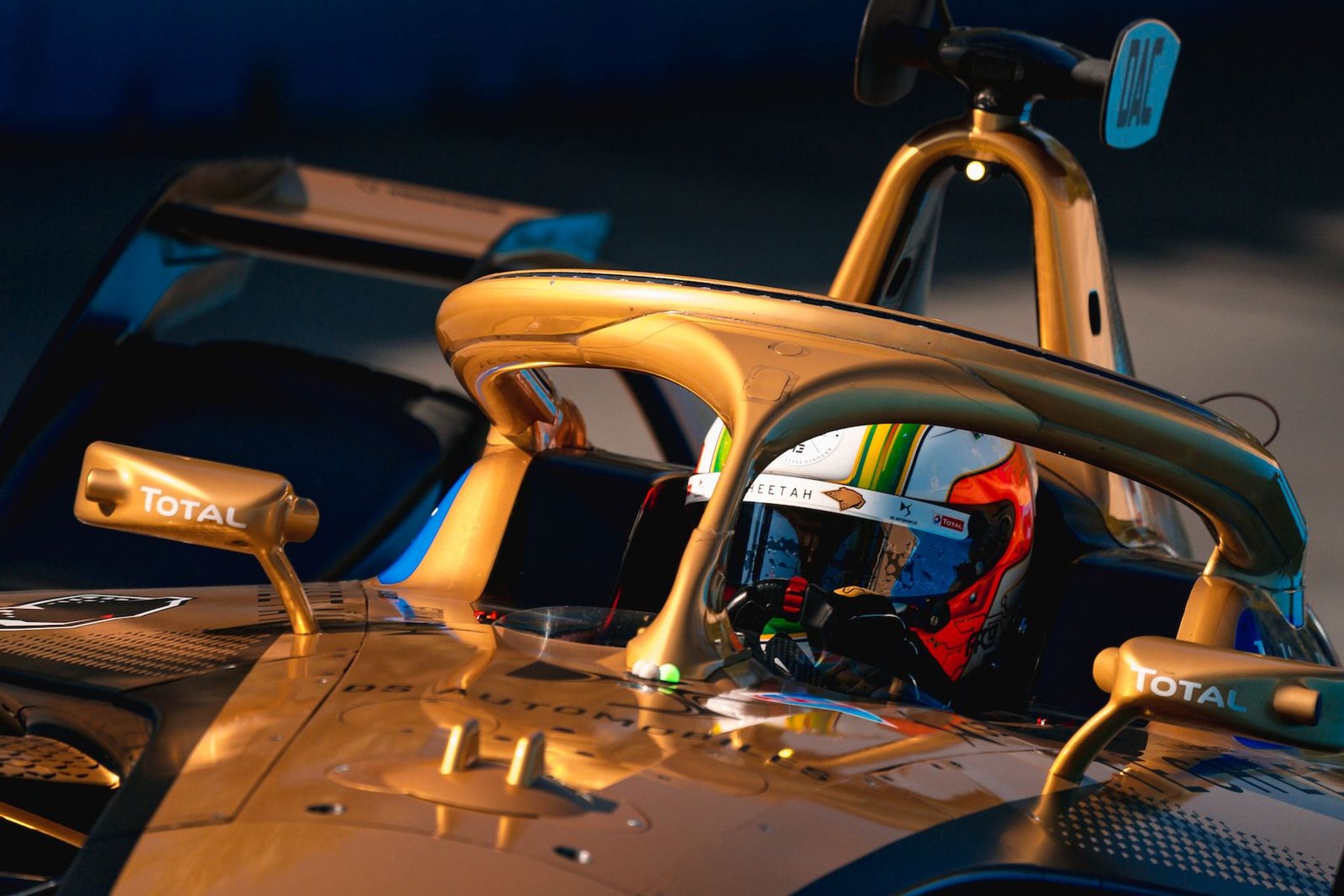 Anatomy of a Formula E steering wheel