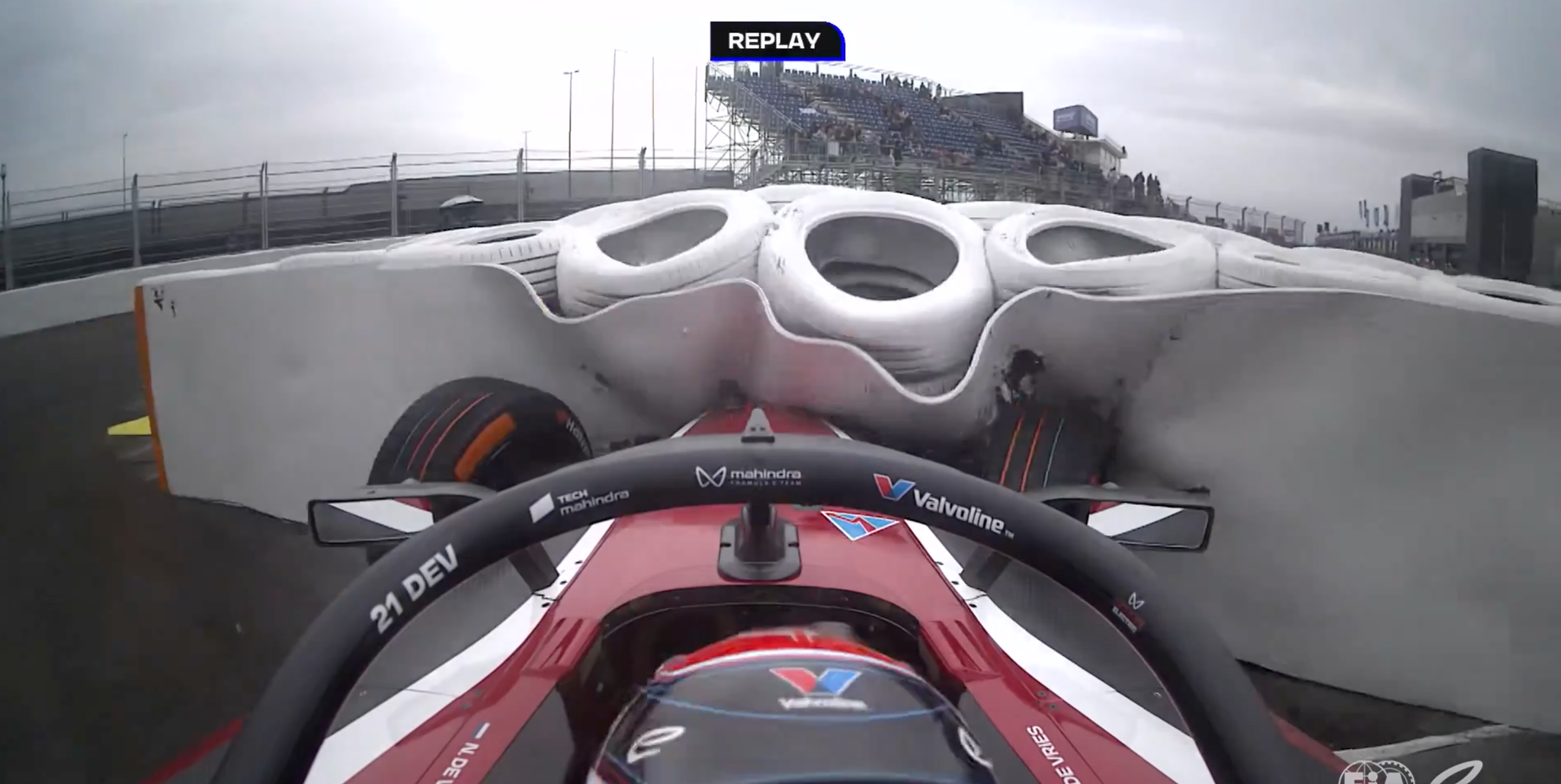 WATCH: Nyck de Vries crashes during Madrid Free Practice 1