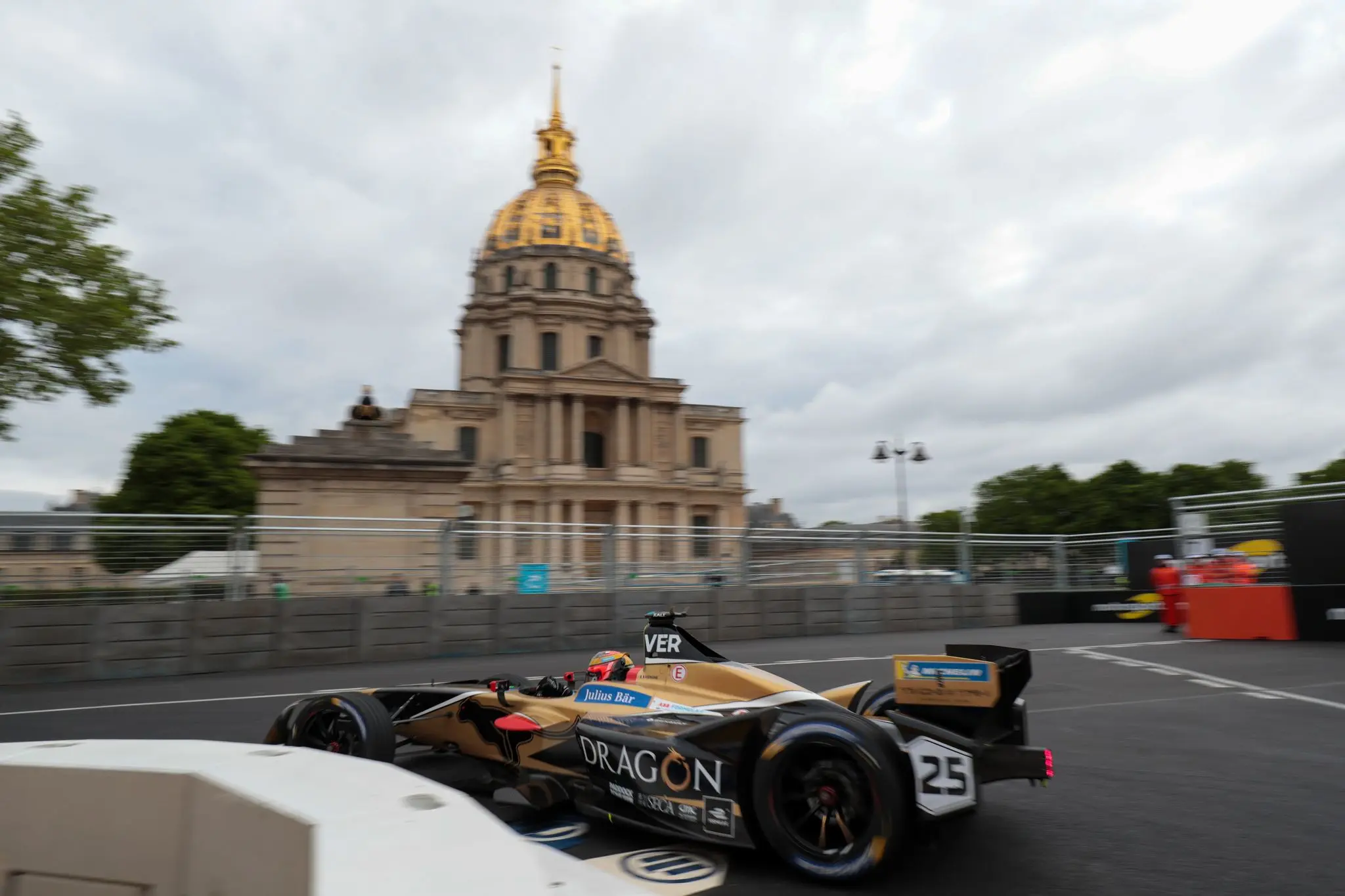 Season 4 history - JEV racing in Paris