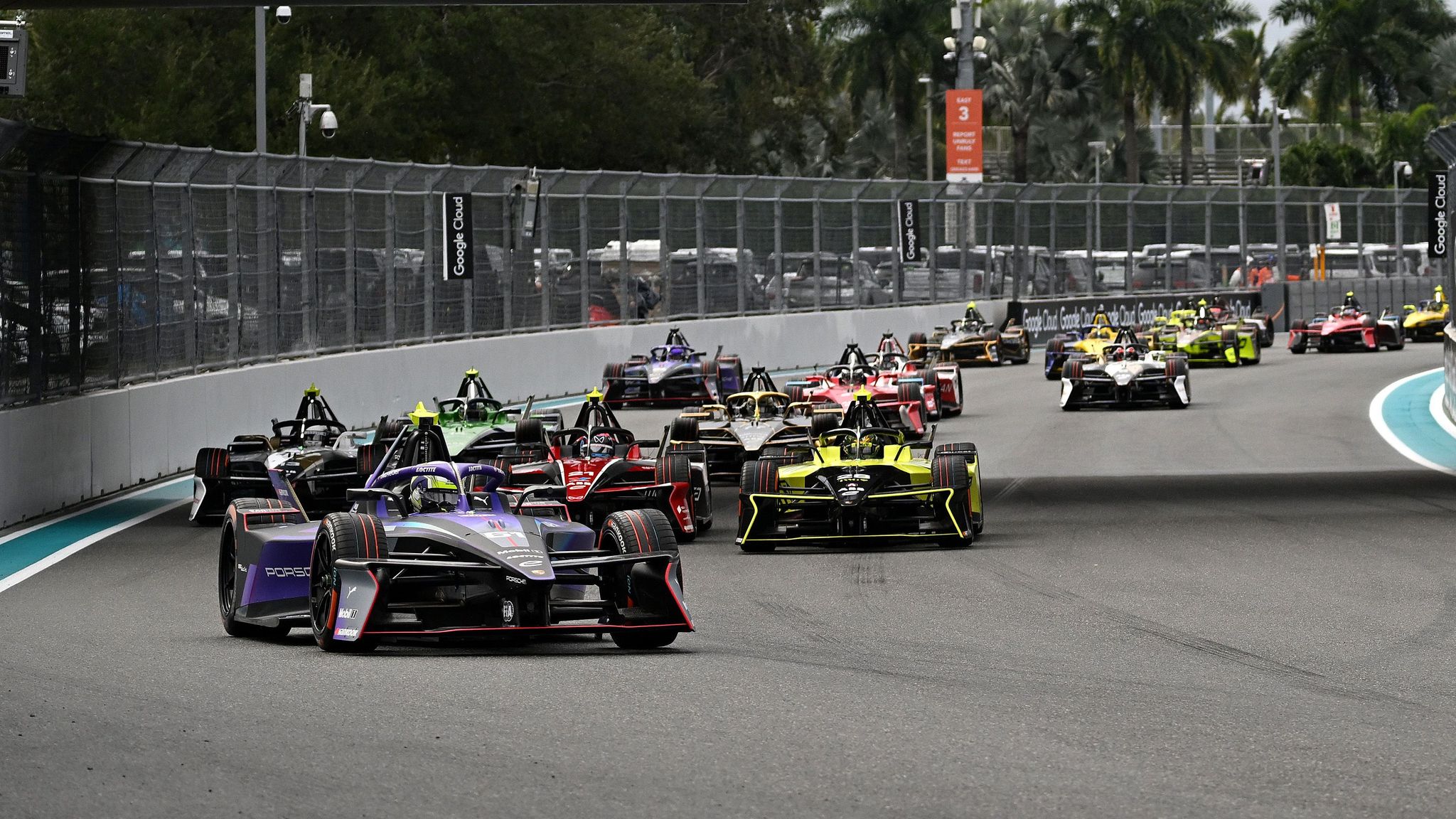 Watch the Miami race in full