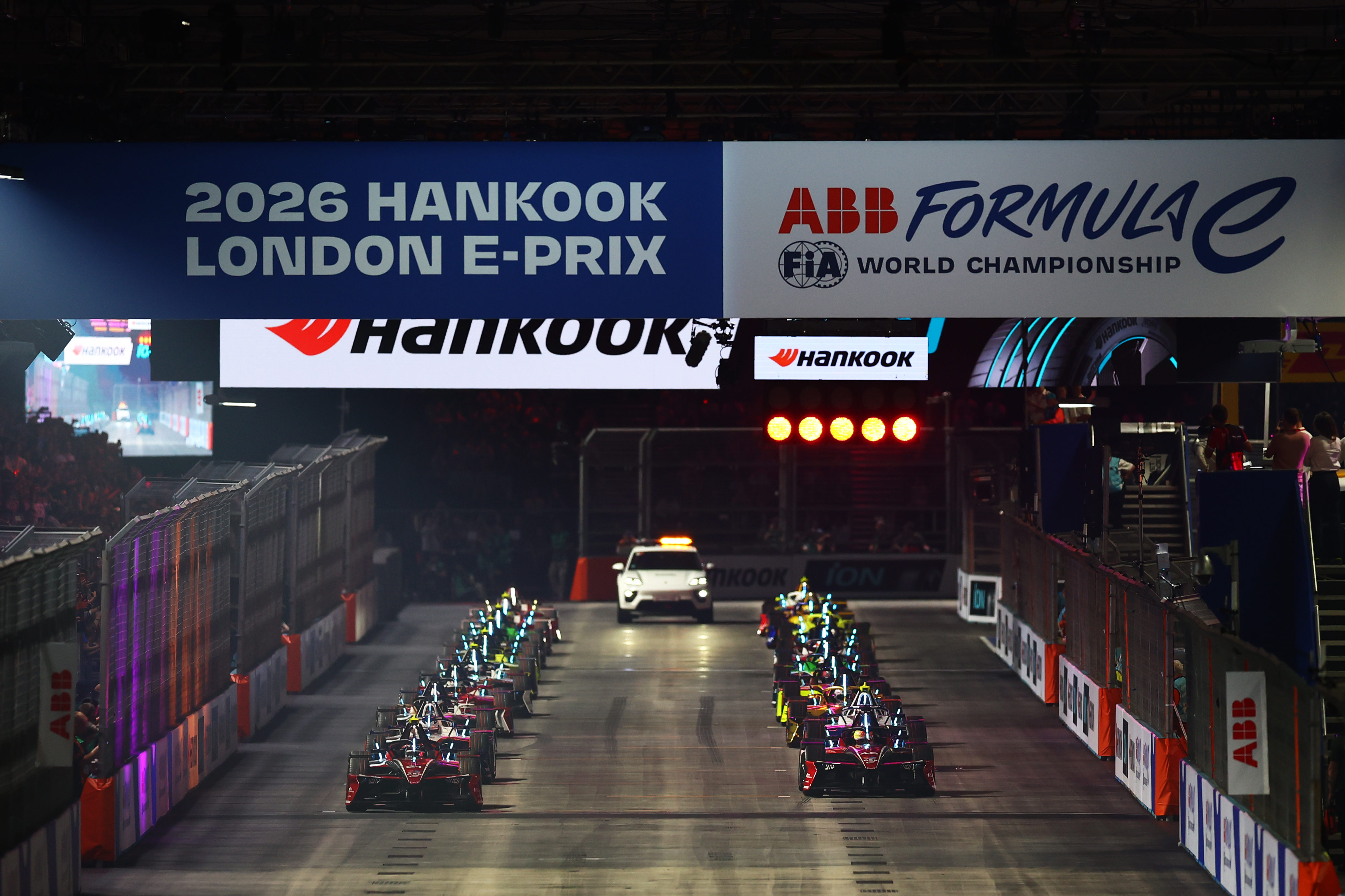 R16 Hankook London E-Prix