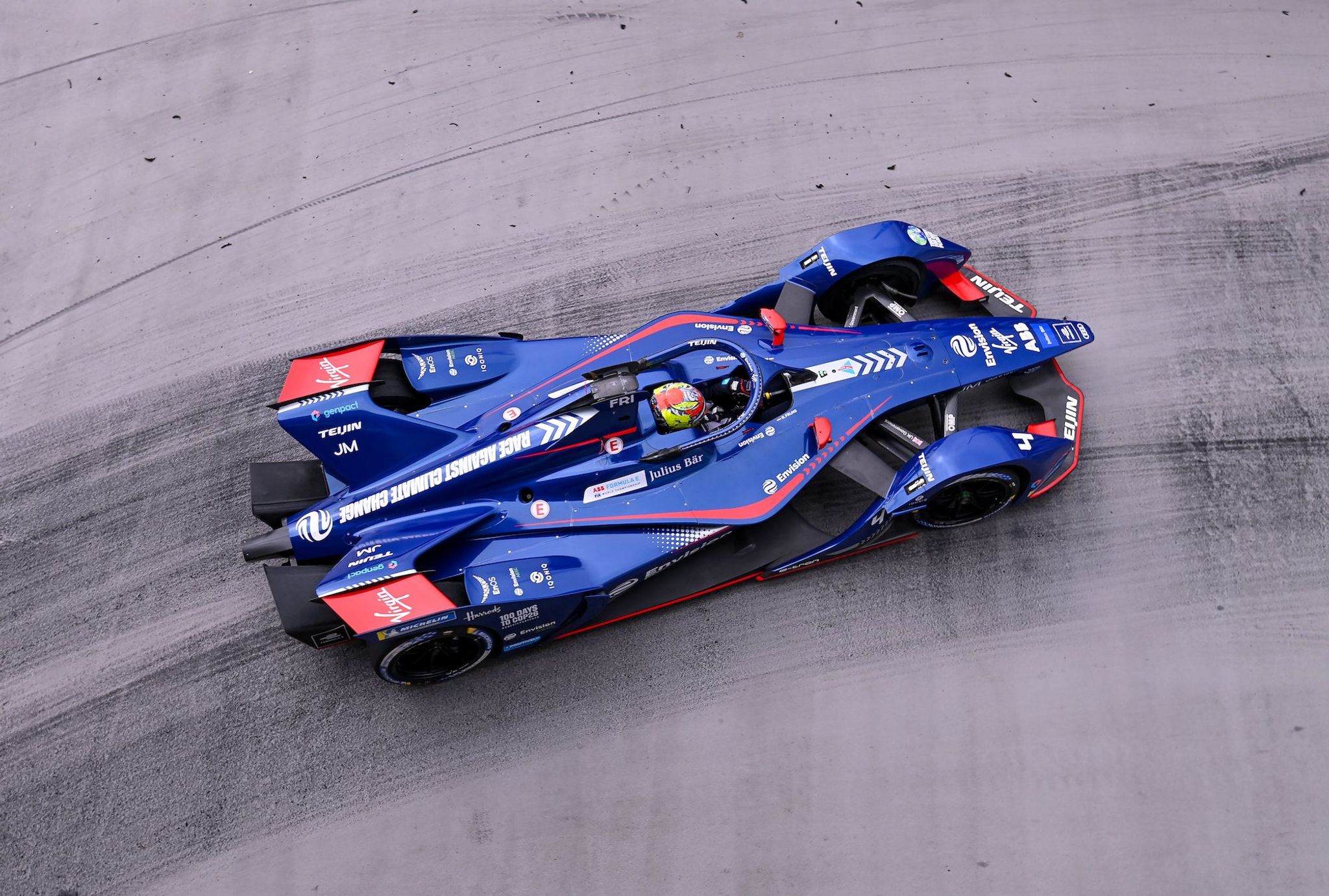 Robin Frijns to continue with Envision Virgin Racing in Season 8