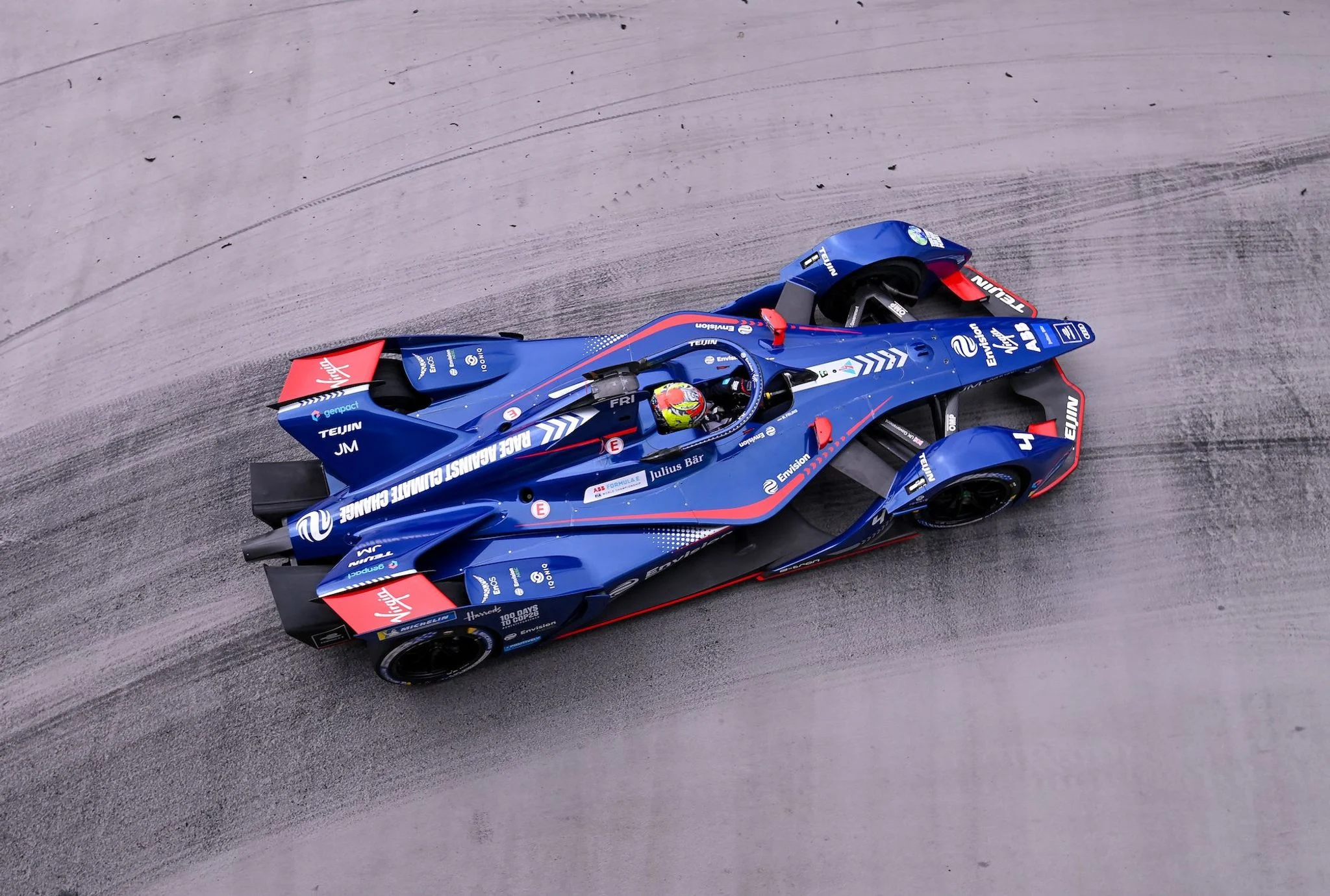 Robin Frijns to continue with Envision Virgin Racing in Season 8