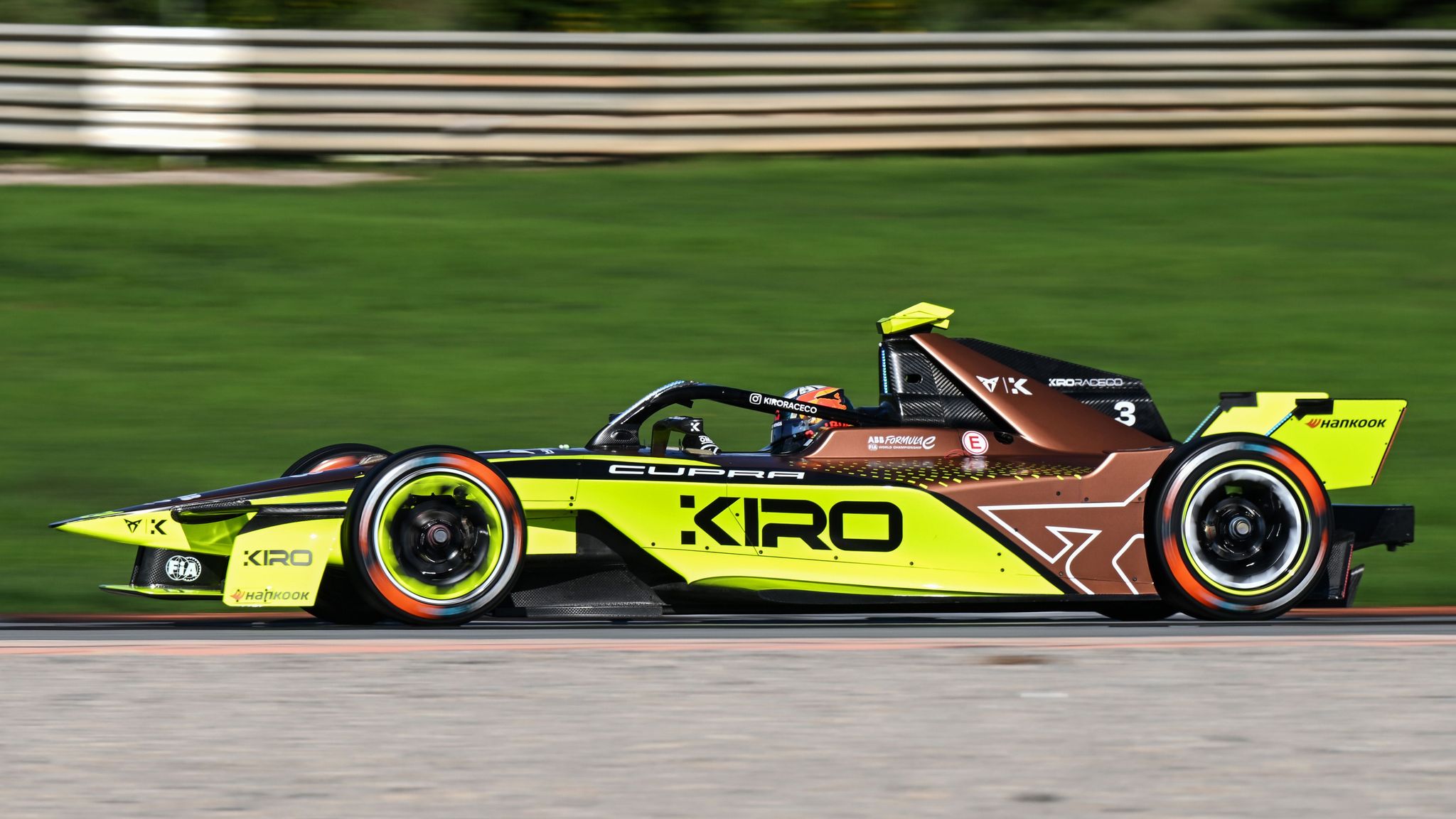 Season 12 liveries - cupra kiro livery valencia season 12