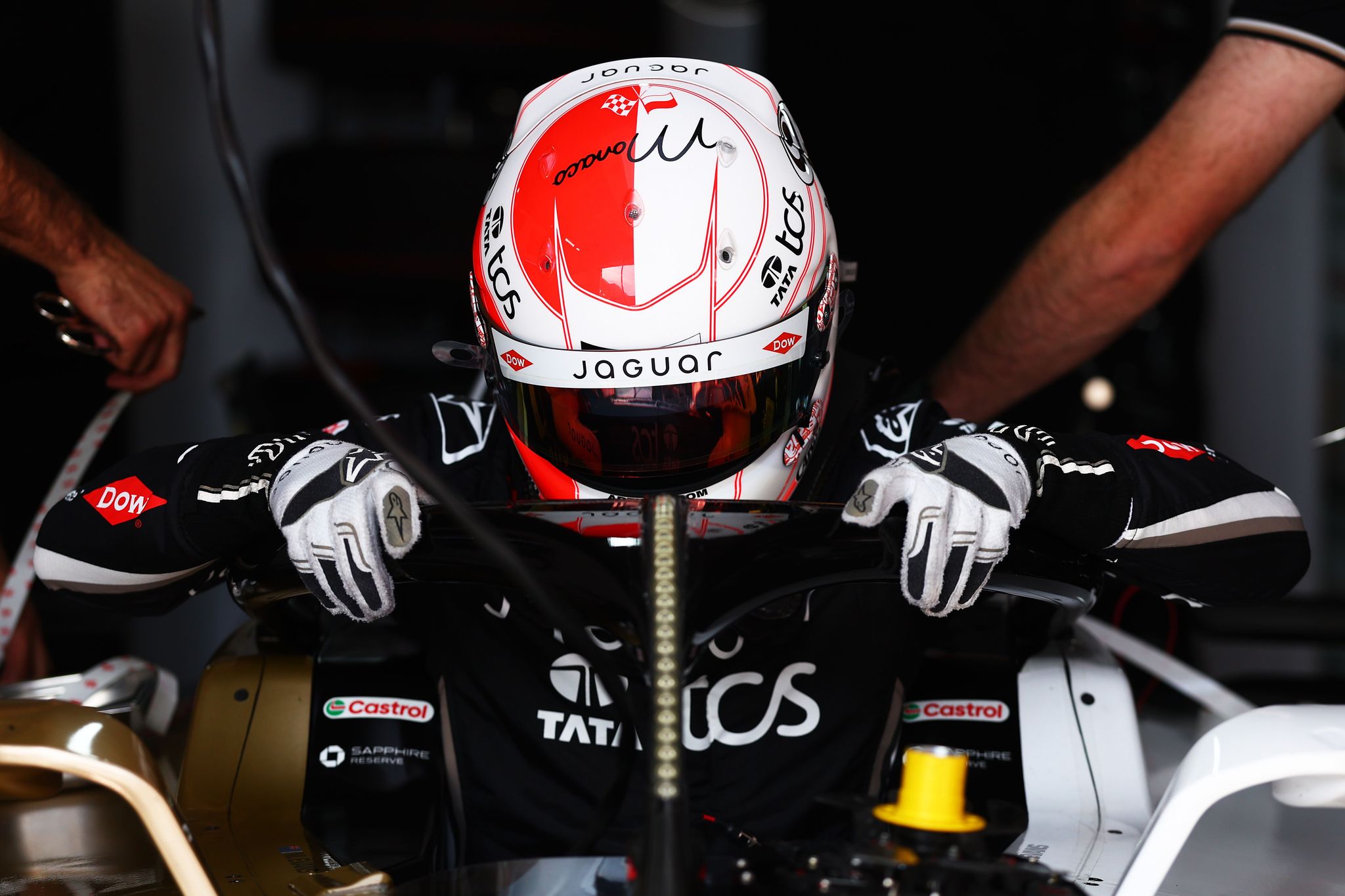 Evans: "To take the championship lead is a great feeling"