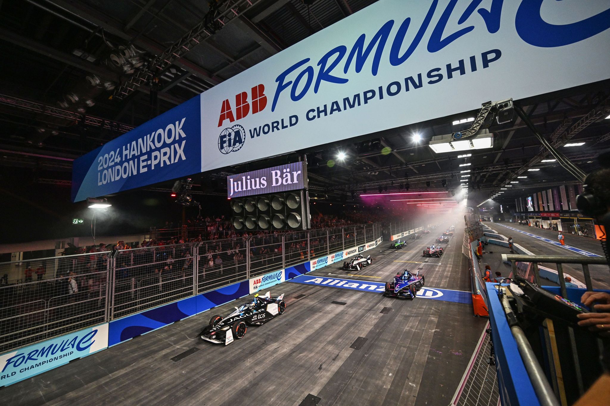 Everything you need to know about a Formula E race weekend, the schedule and format