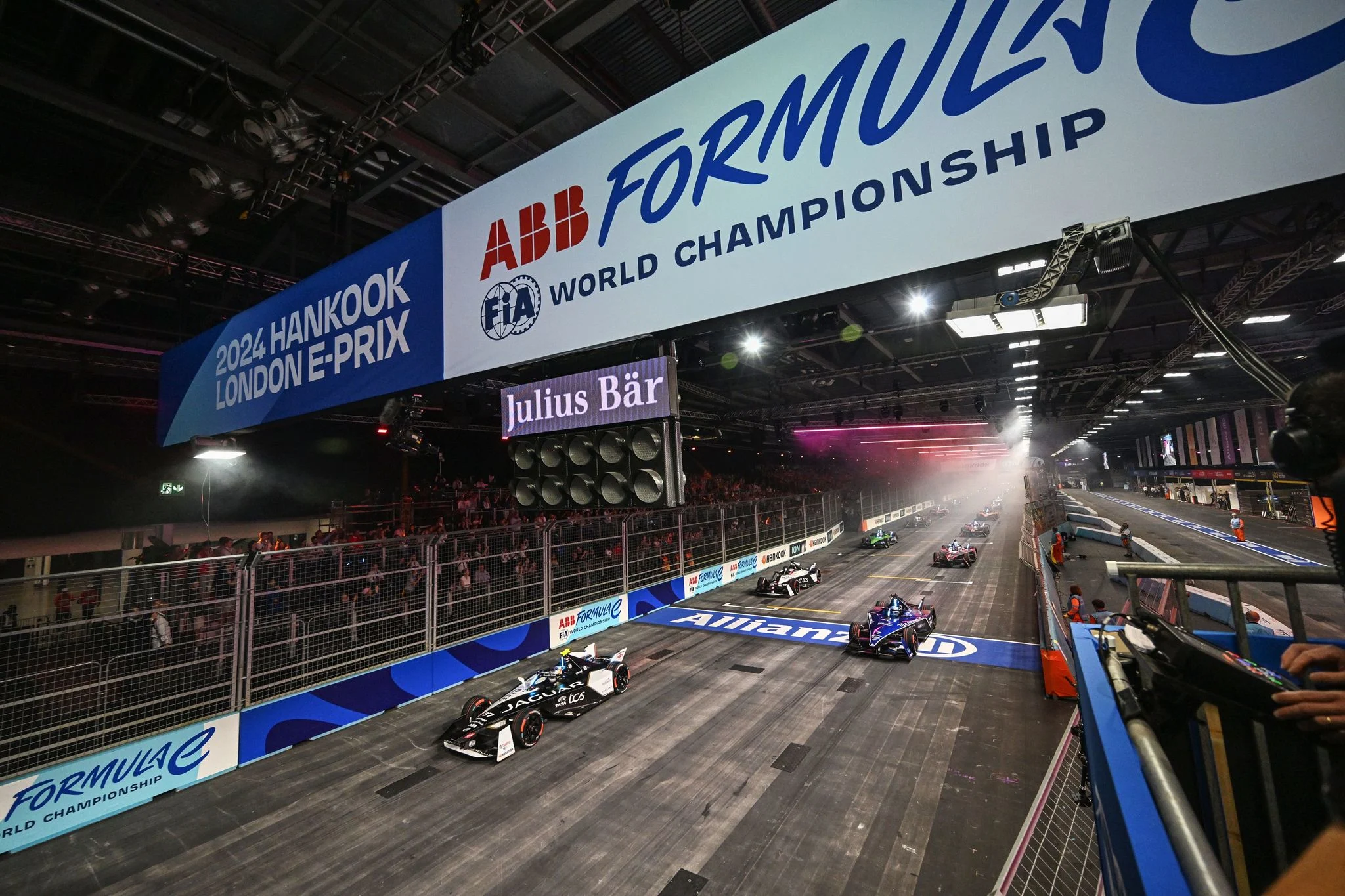Everything you need to know about a Formula E race weekend, the schedule and format