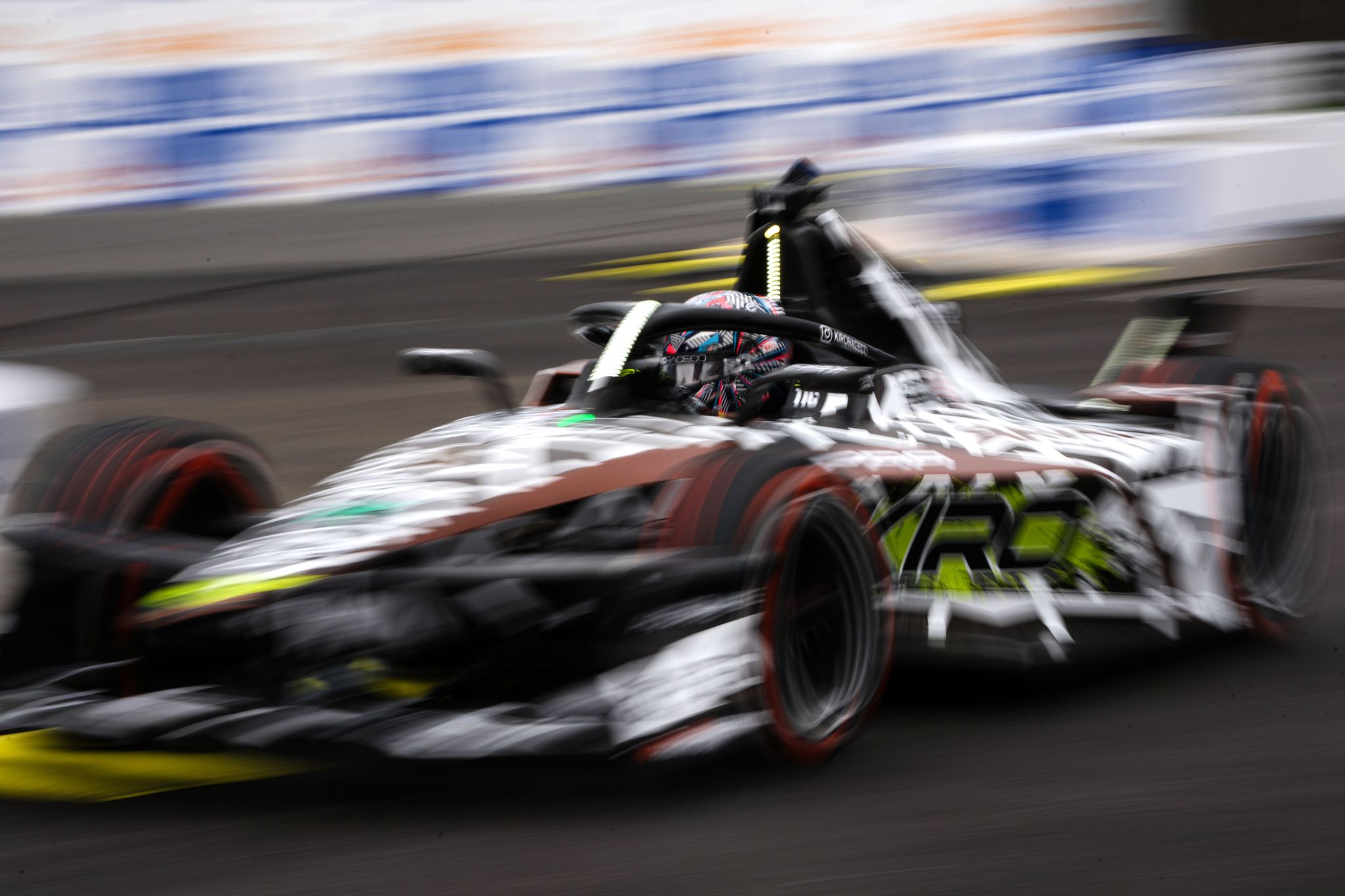 FP1 REPORT: Ticktum tops of times for CUPRA KIRO in first Madrid practice