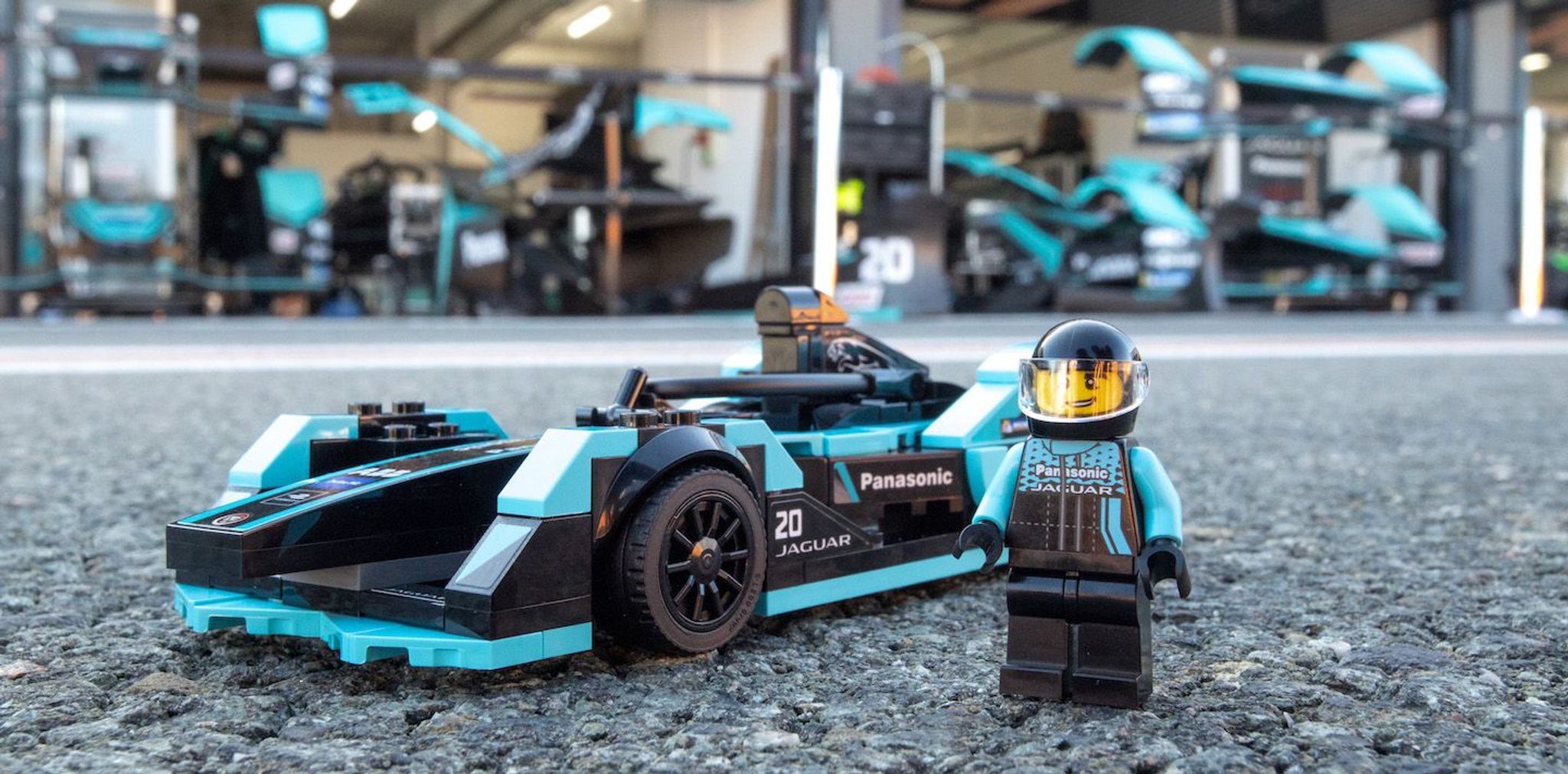 PRE-ORDER: LEGO® Speed Champions Formula E set on sale now!