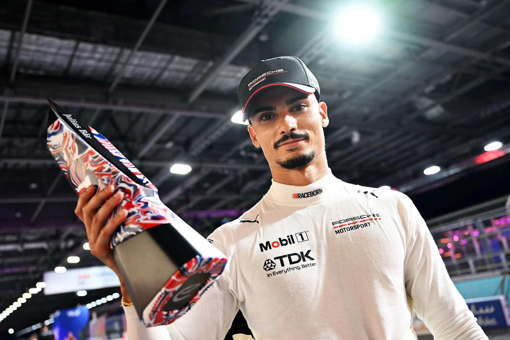 REPORT: Porsche lock out London front-row with Wehrlein on pole