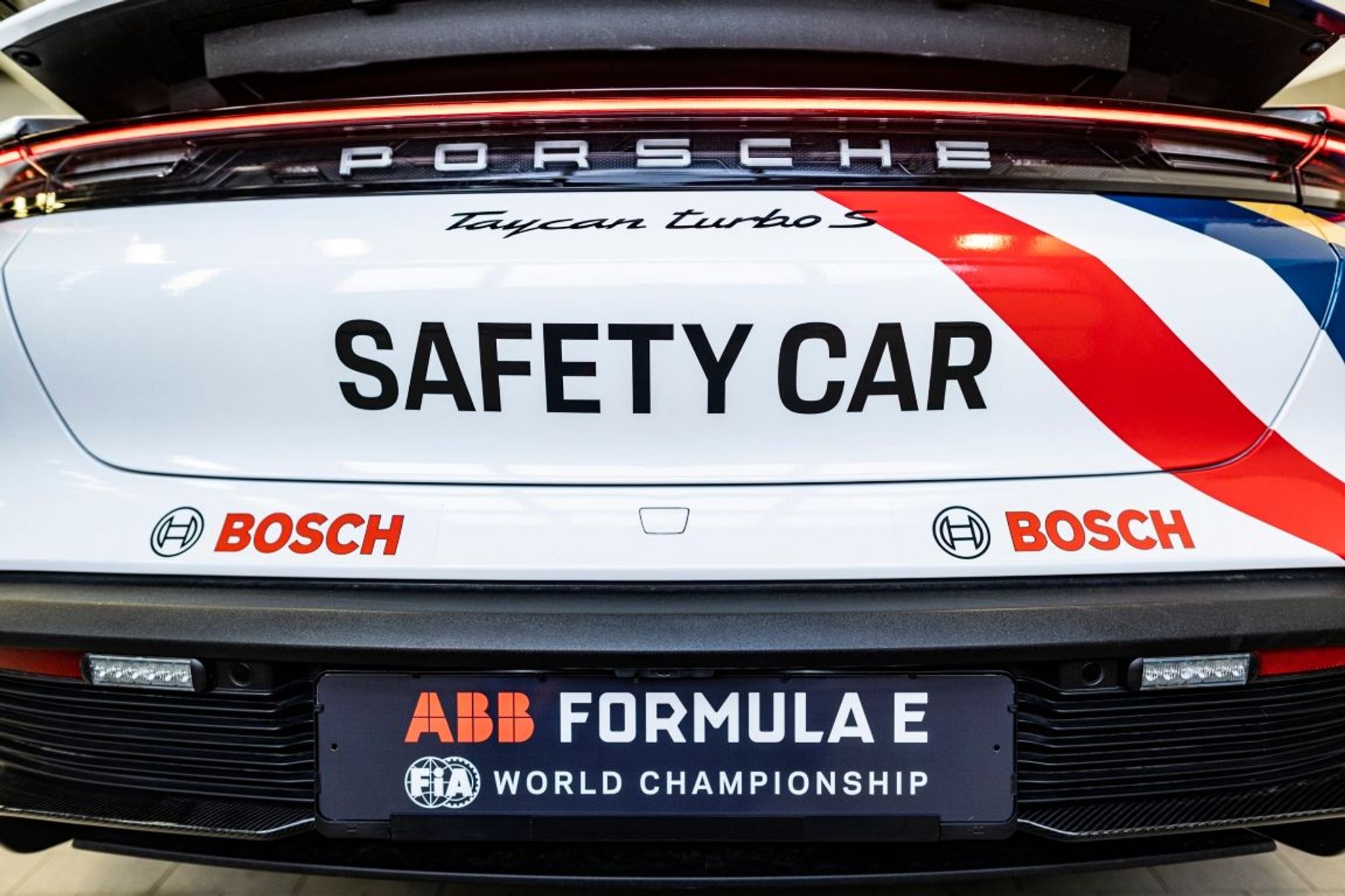 Formula E Safety Car - dsc-9279