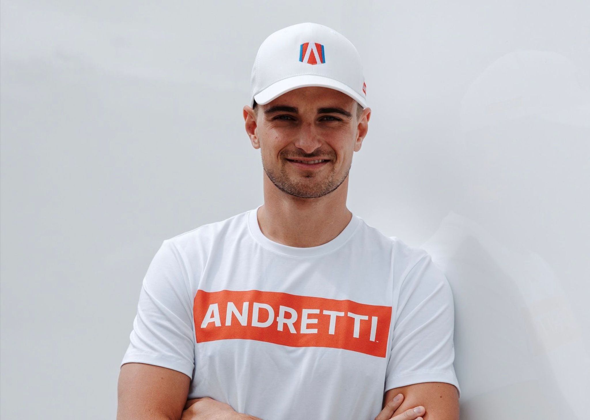 Andretti signs Nico Mueller for Season 11