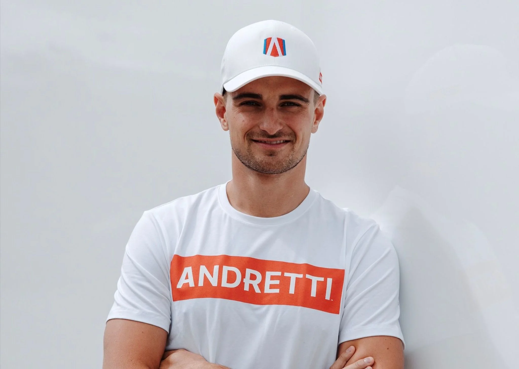 Andretti signs Nico Mueller for Season 11