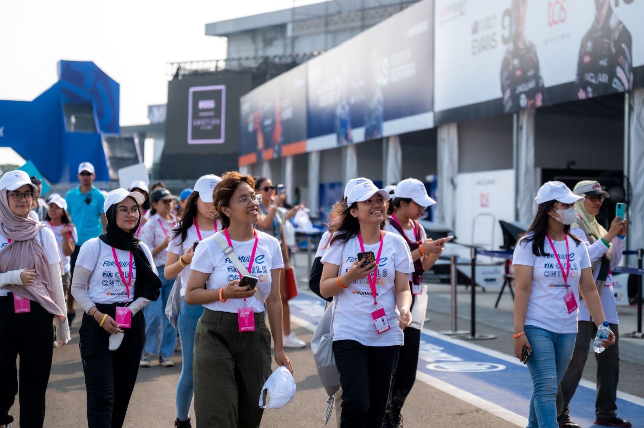 Here's what it's like to experience Formula E FIA Girls on Track