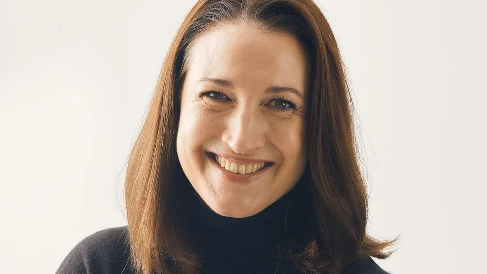Item Image - Michaella Snoeck
