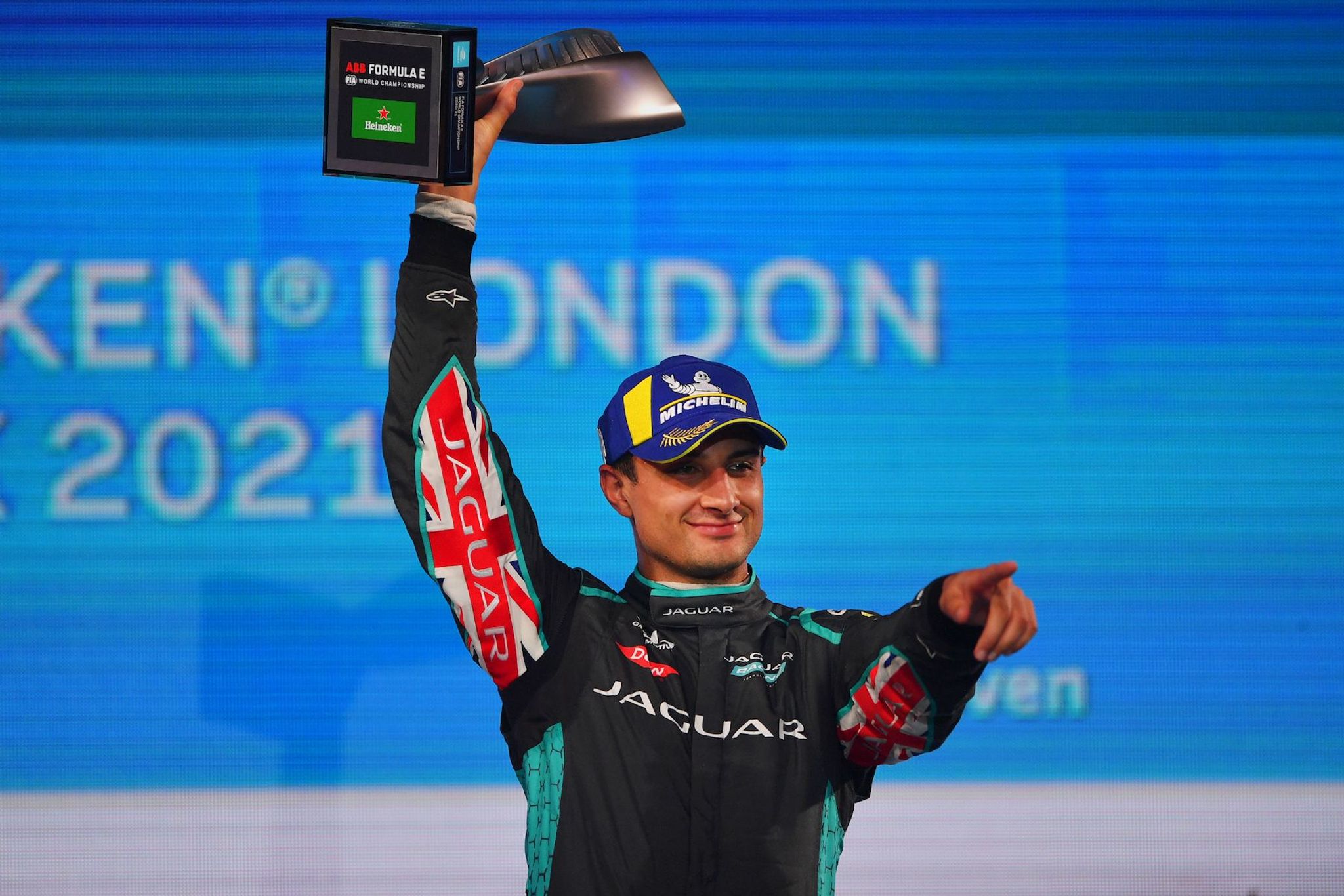 Mitch Evans pens new multi-year contract with Jaguar Racing