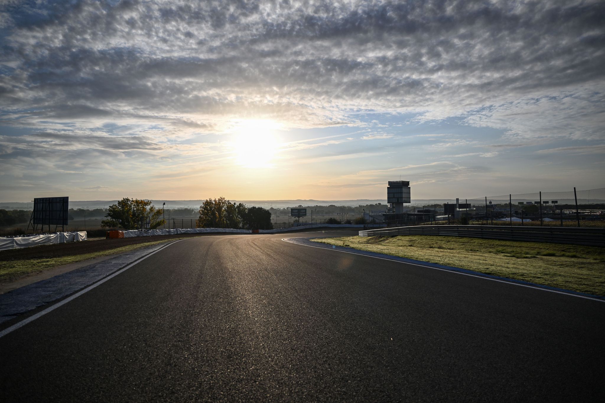 What time is the 2026 CUPRA Raval Madrid E-Prix and how can I watch it?